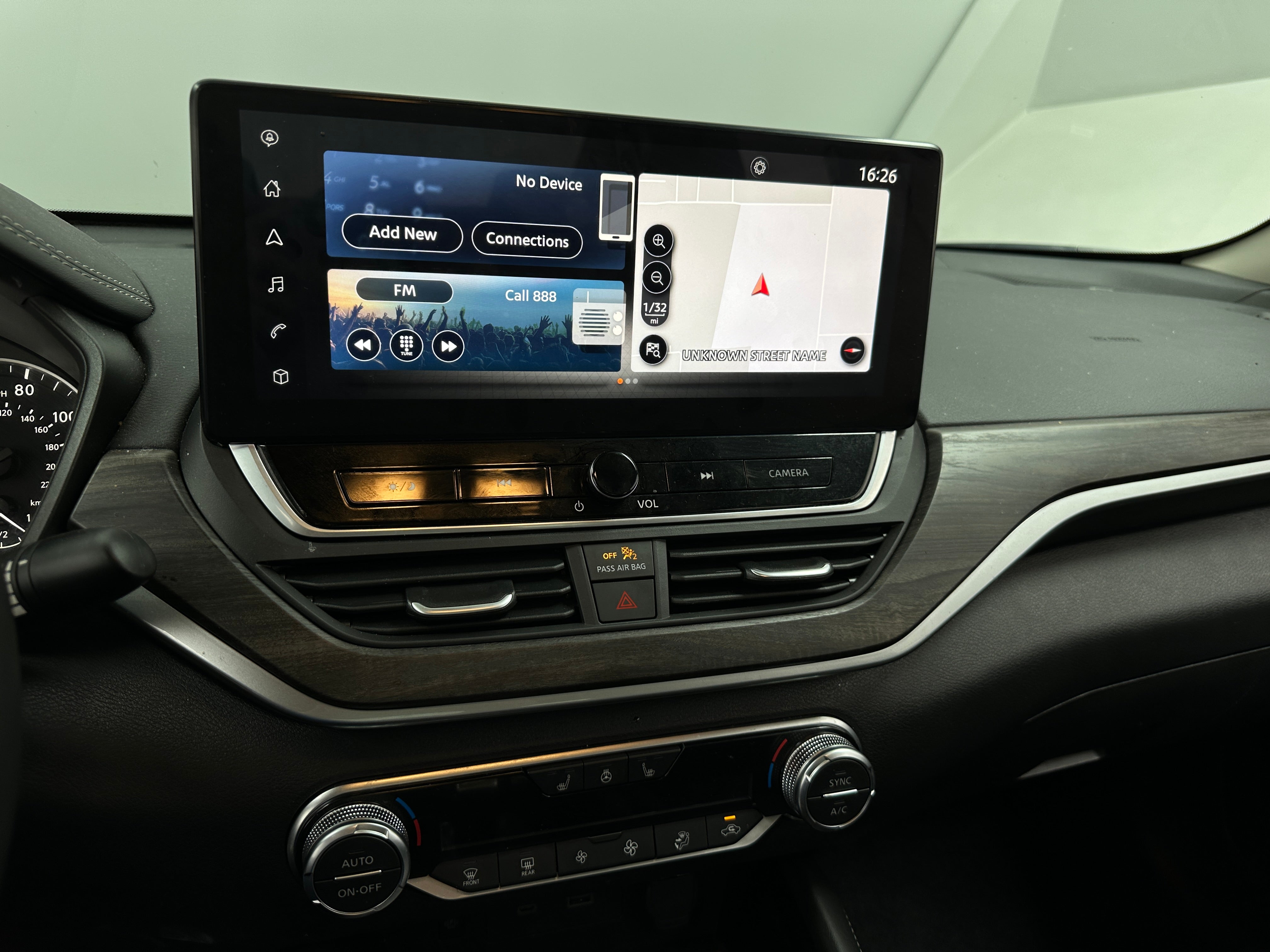 2024 Nissan Altima SL 3