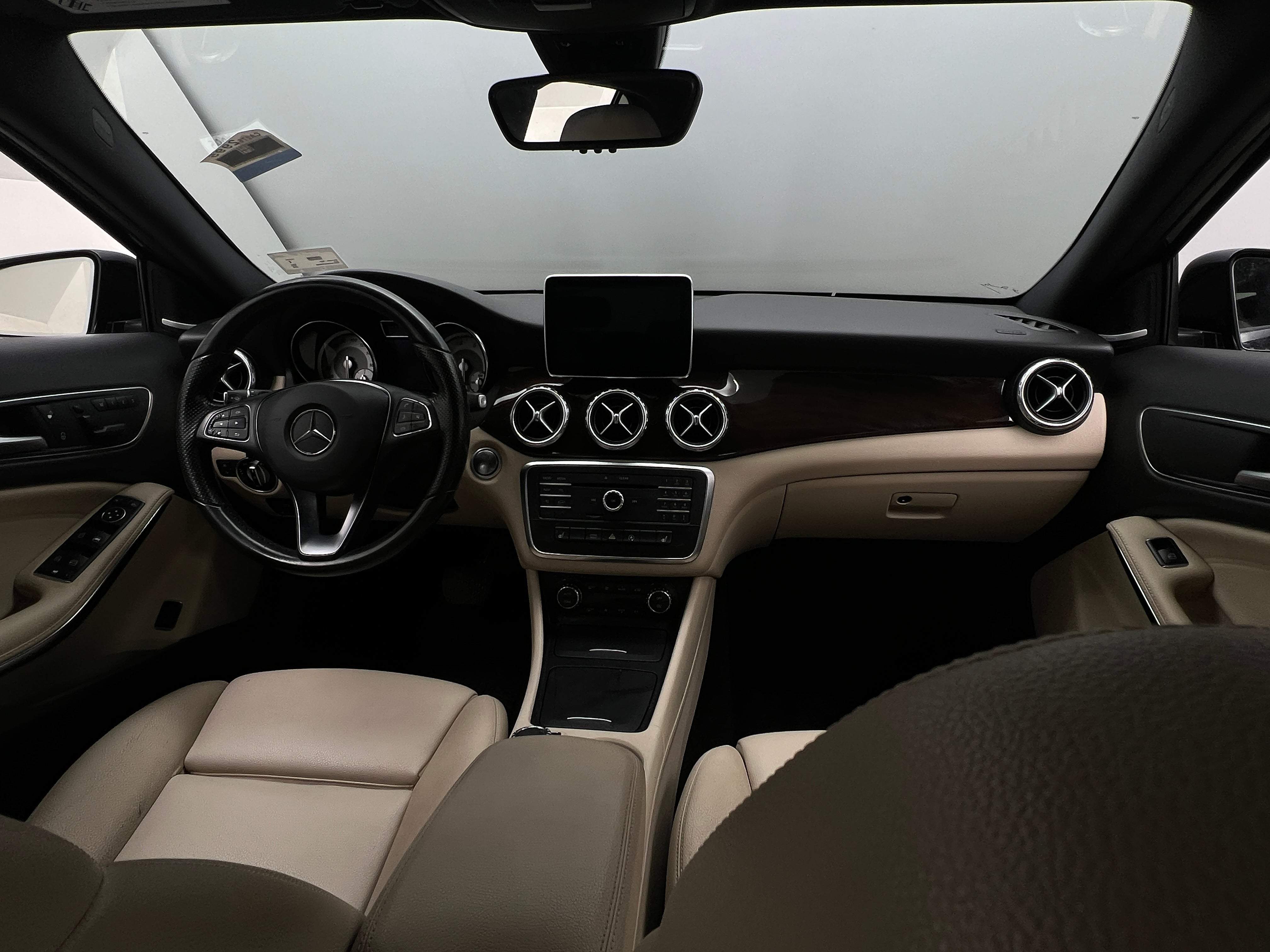 2016 Mercedes-Benz GLA 250 3
