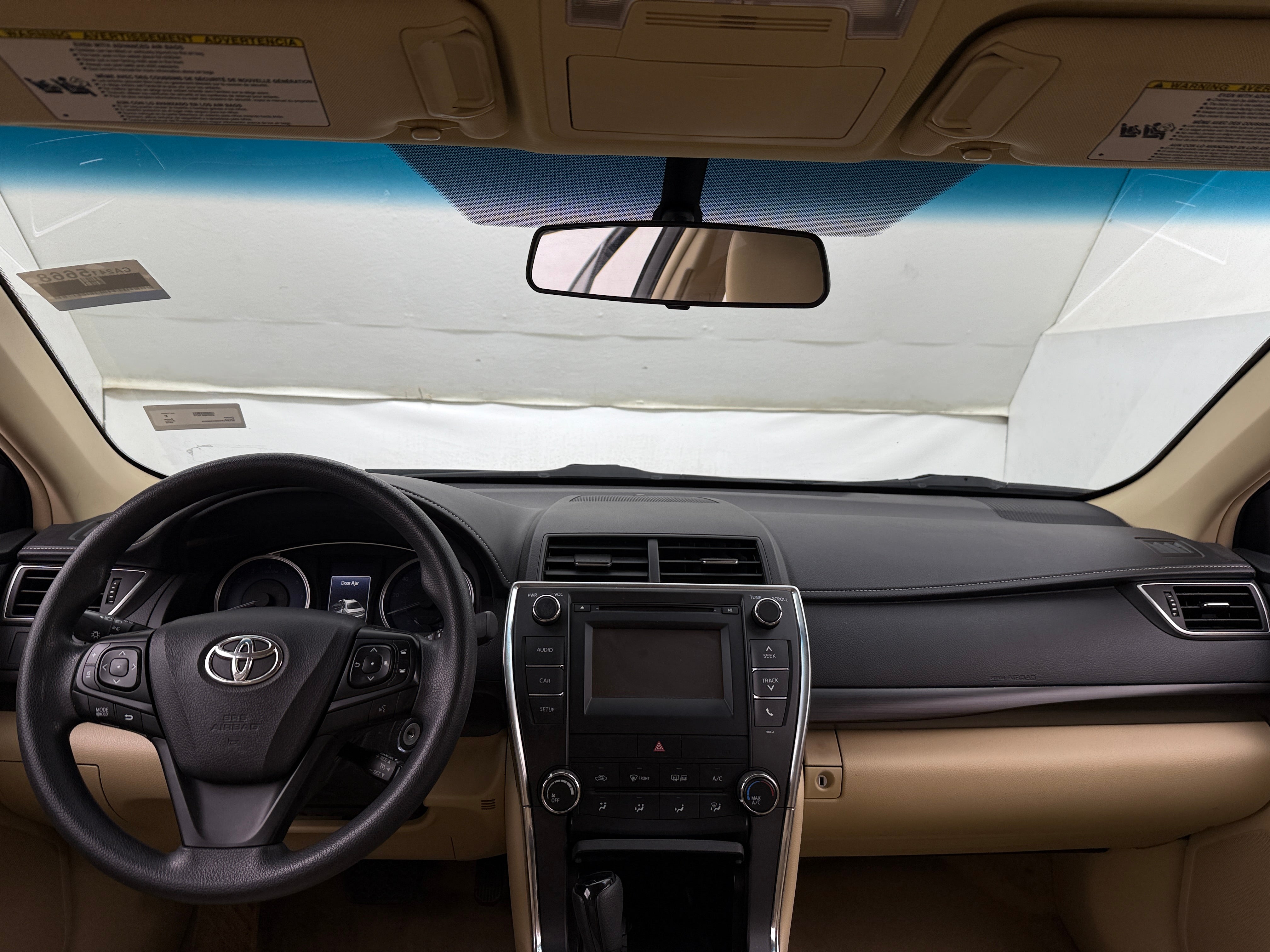 2016 Toyota Camry LE 3