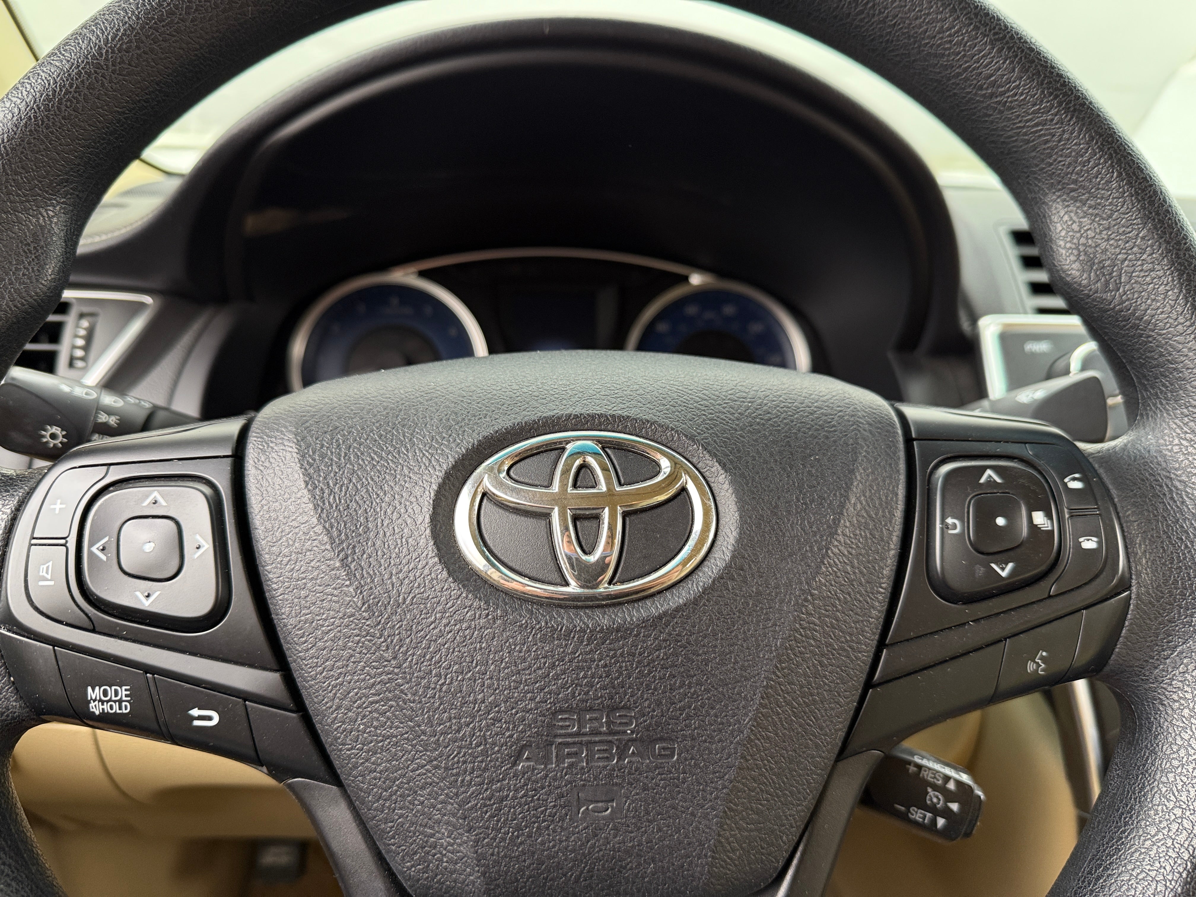 2016 Toyota Camry LE 5