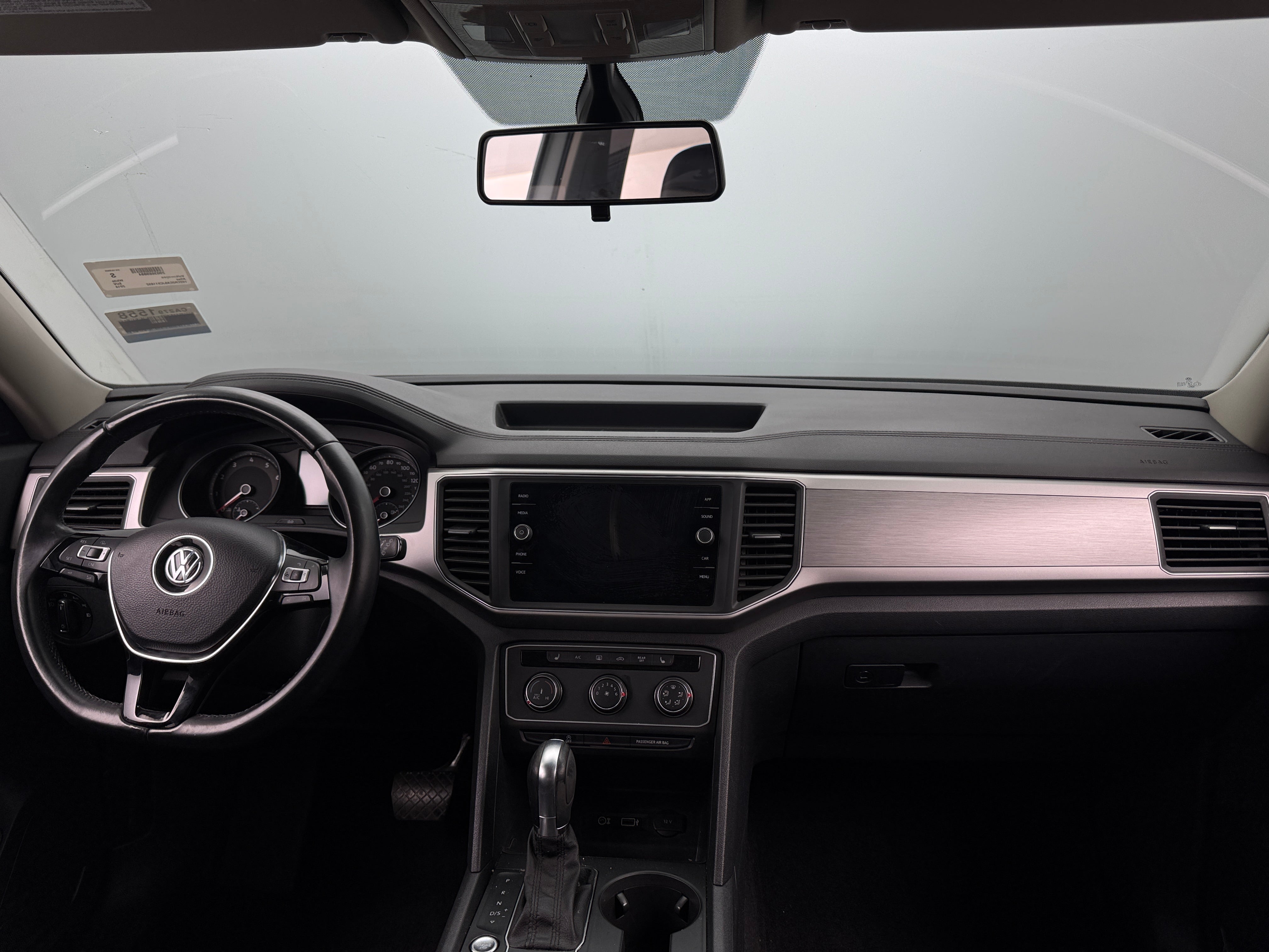 2018 Volkswagen Atlas SE 3
