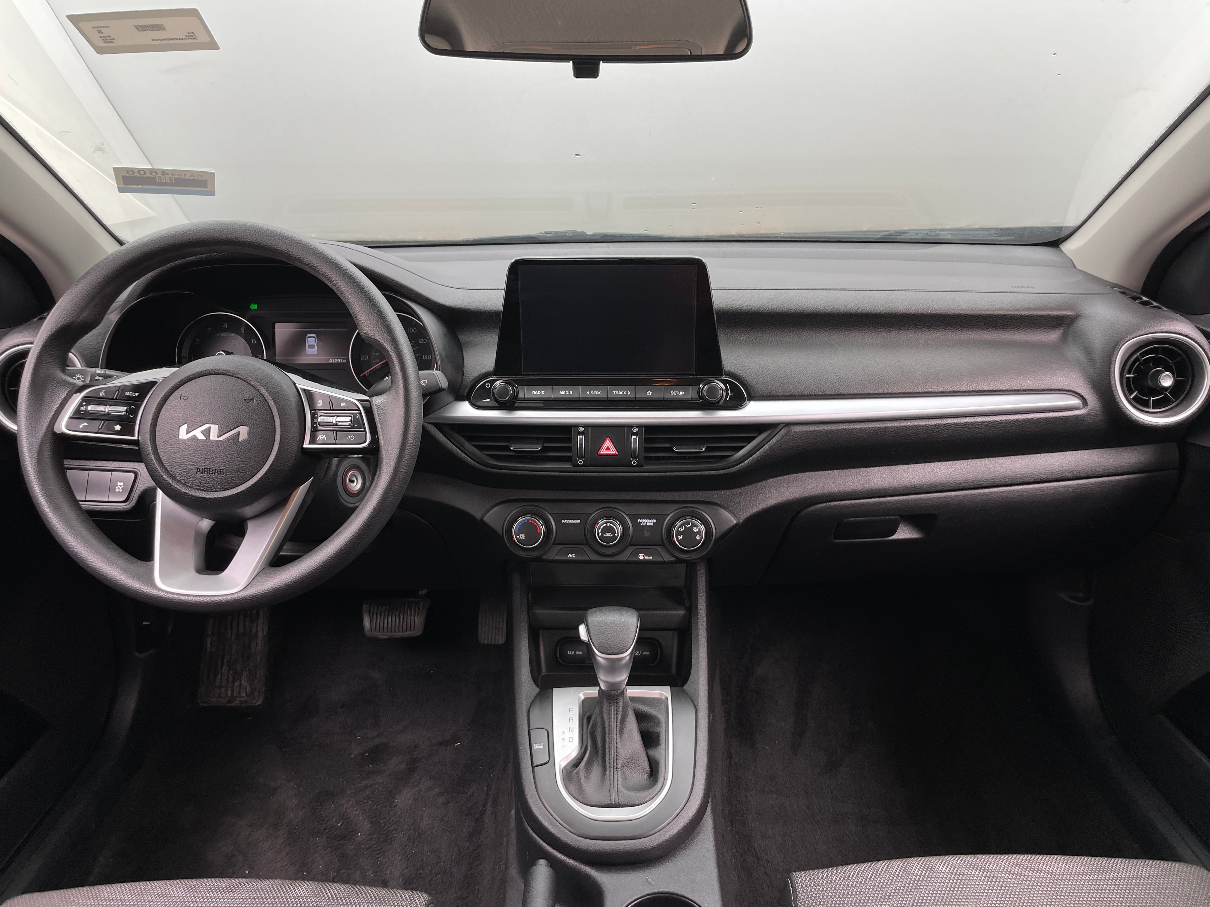2022 Kia Forte LXS 3
