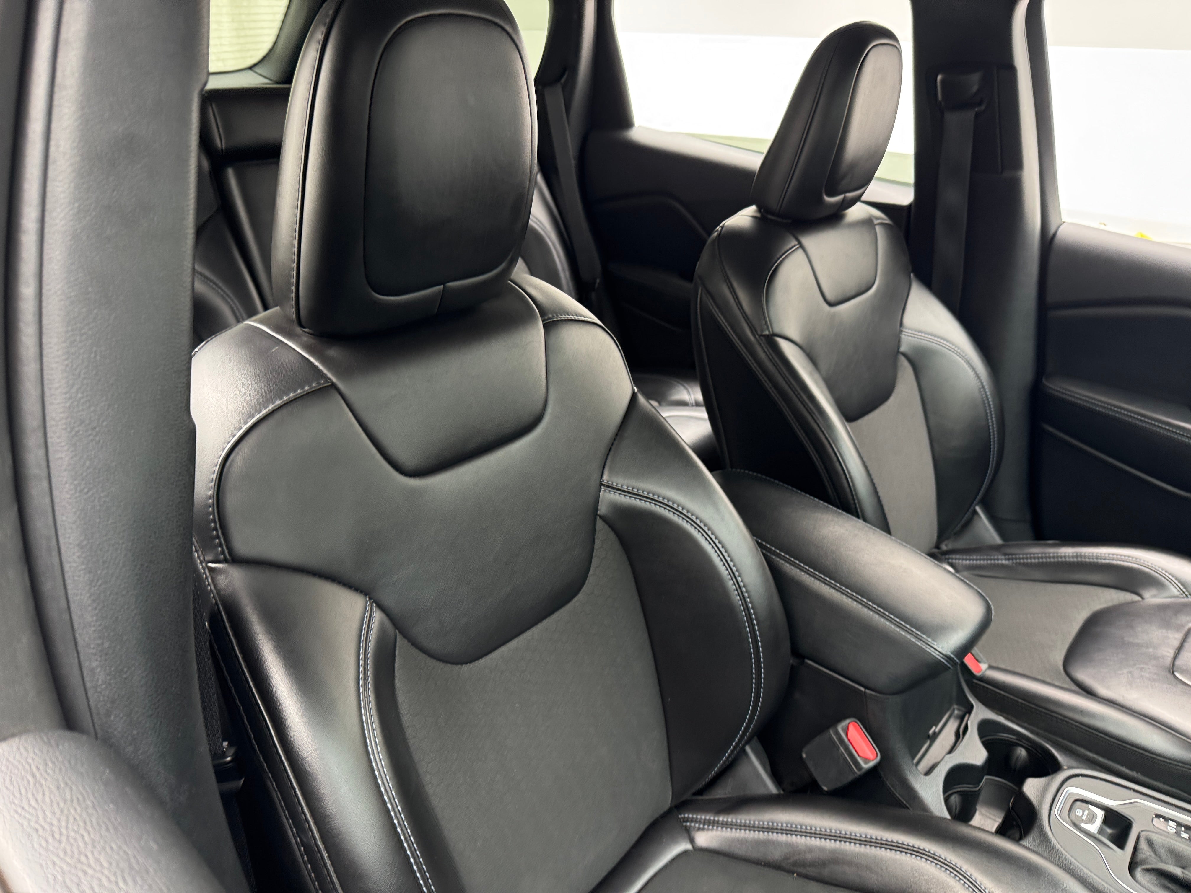 2020 Jeep Cherokee Latitude 2