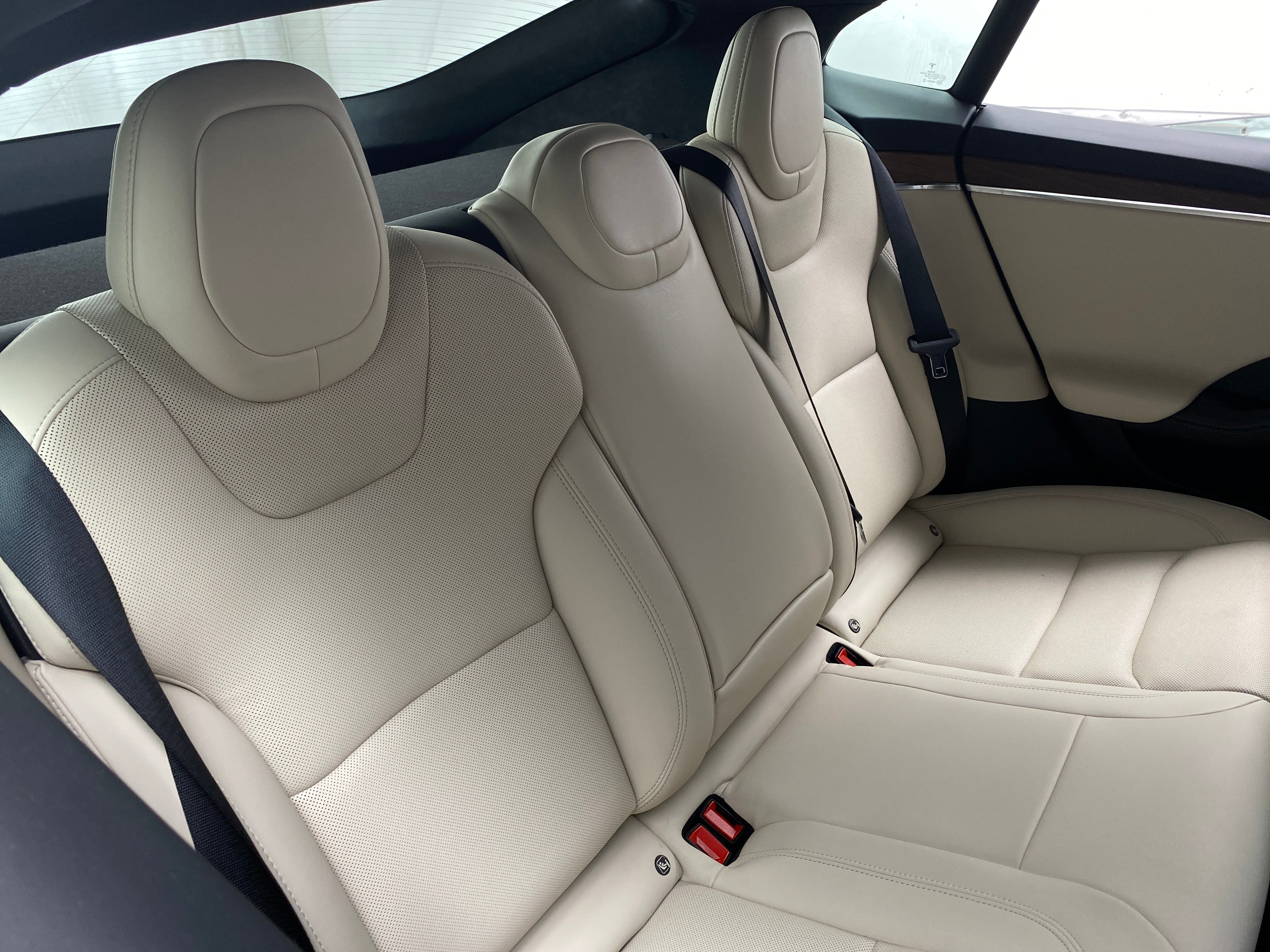 2022 Tesla Model S Long Range 4