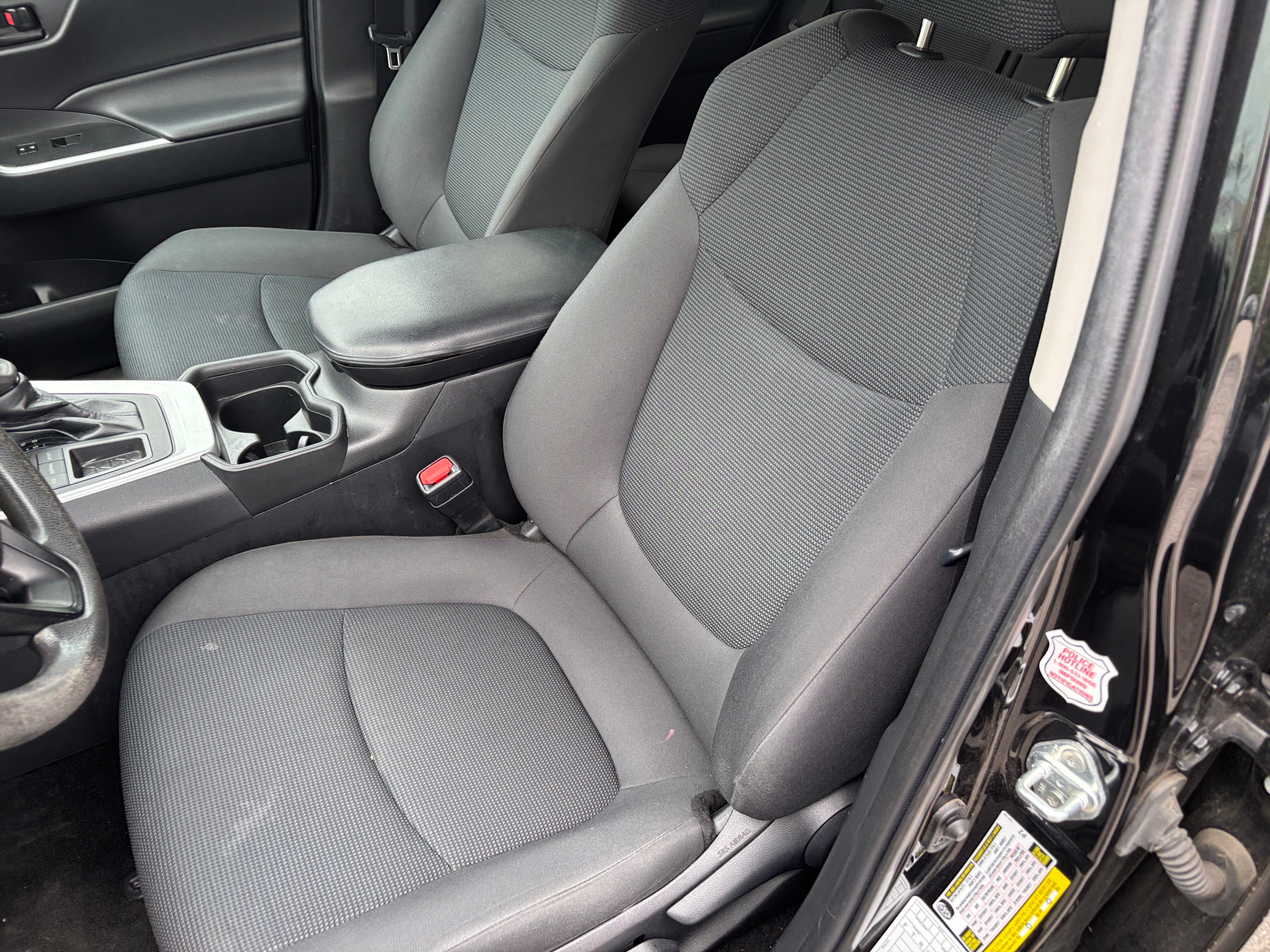 2021 Toyota RAV4 LE 2