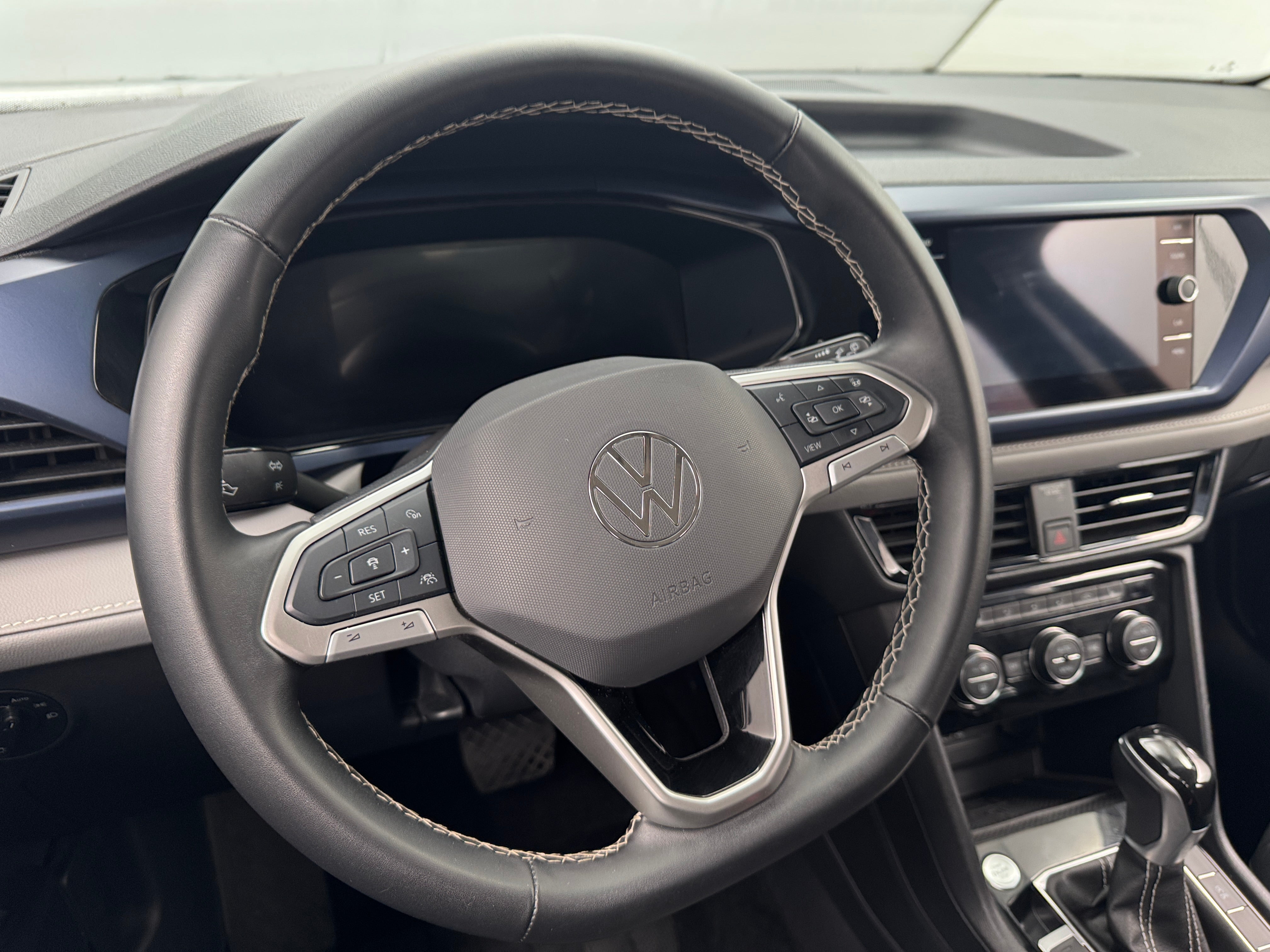 2024 Volkswagen Taos SE 5