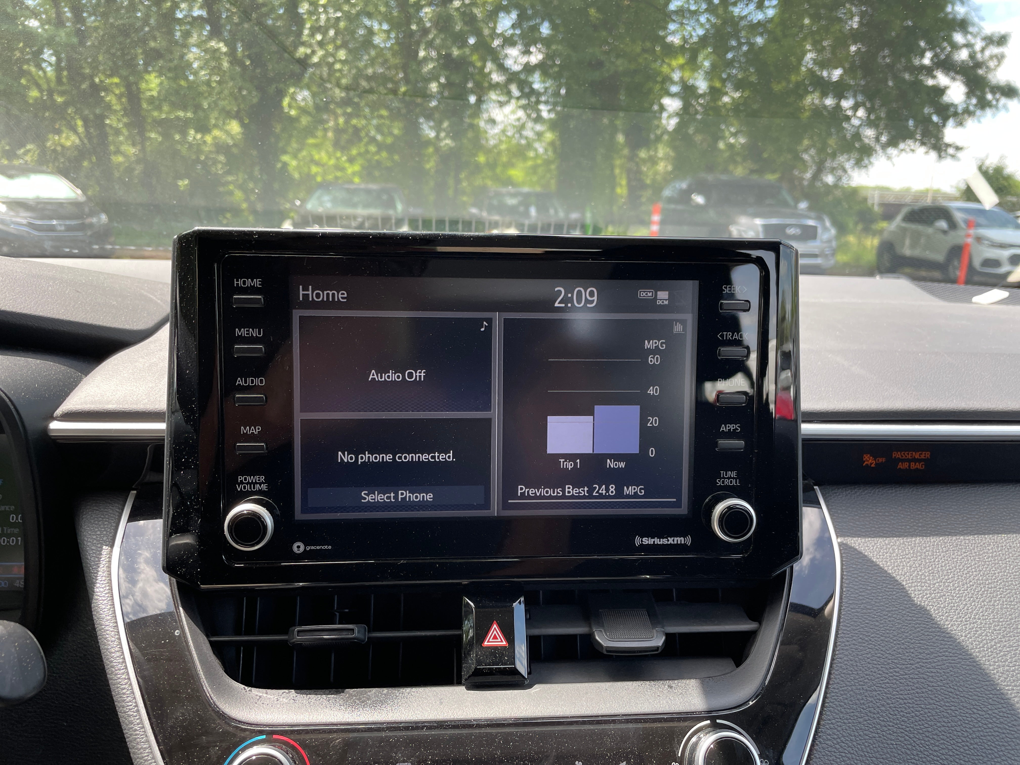 2022 Toyota Corolla LE 4
