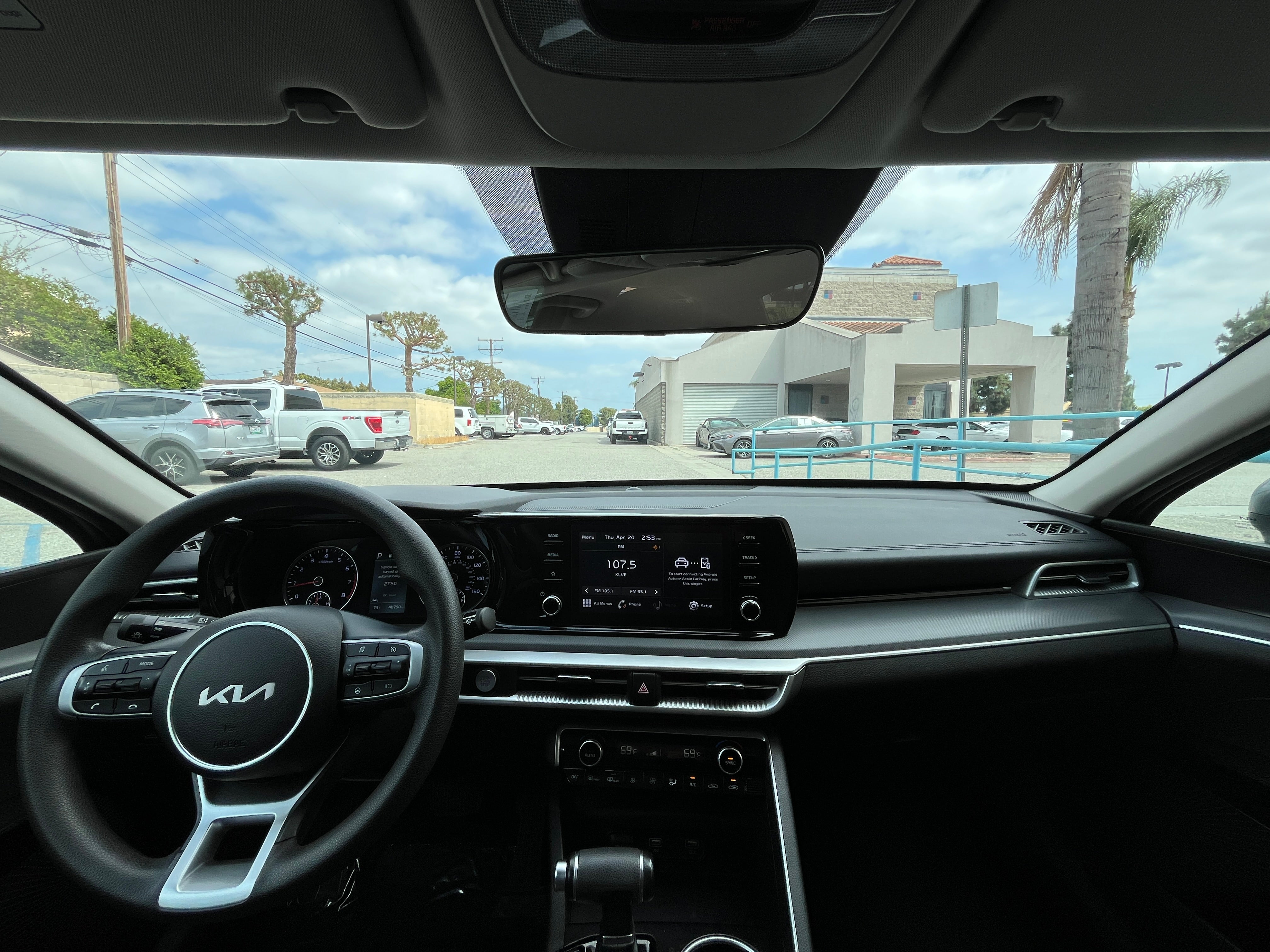 2023 Kia K5 LXS 3