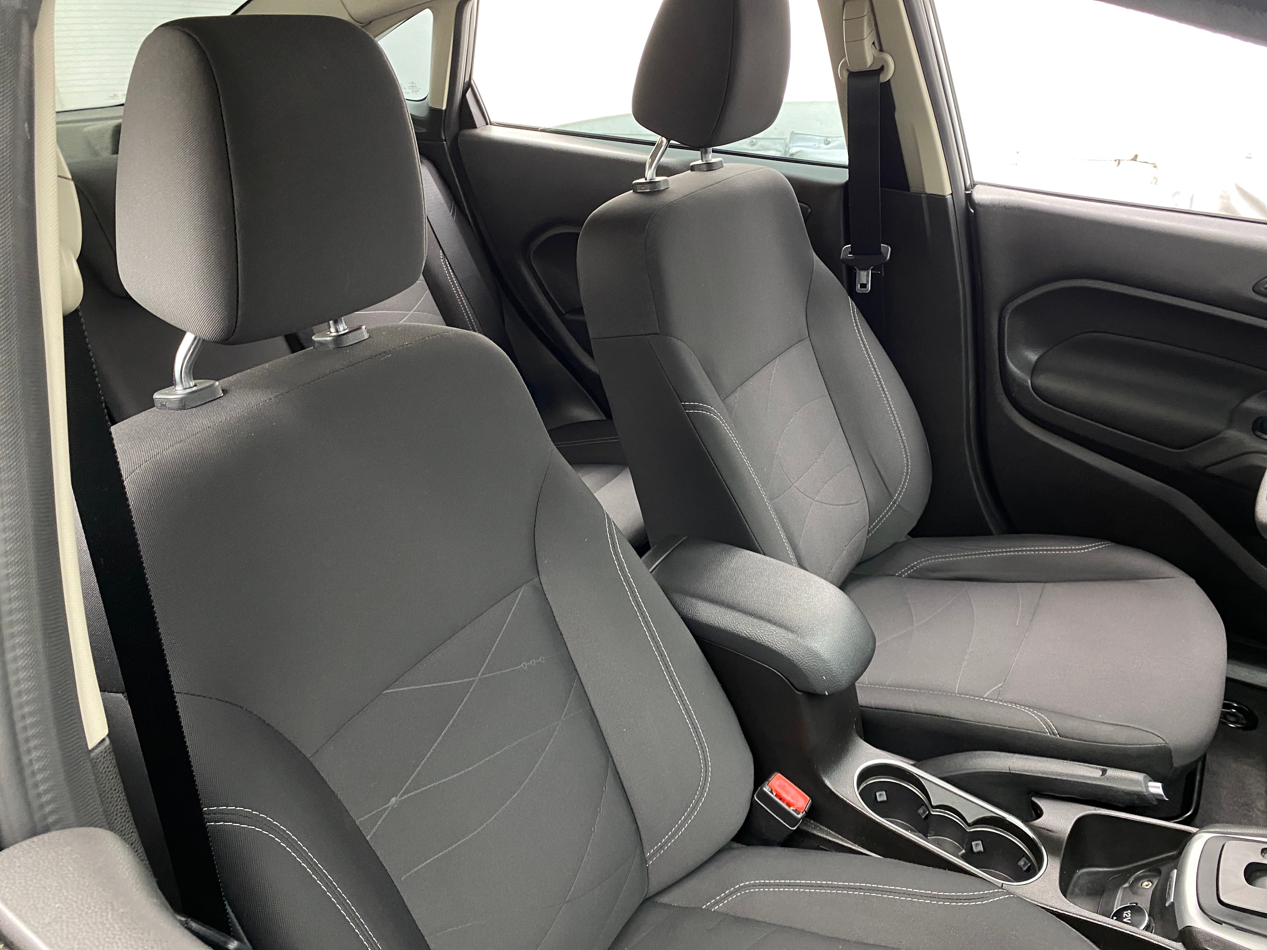 2019 Ford Fiesta SE 2