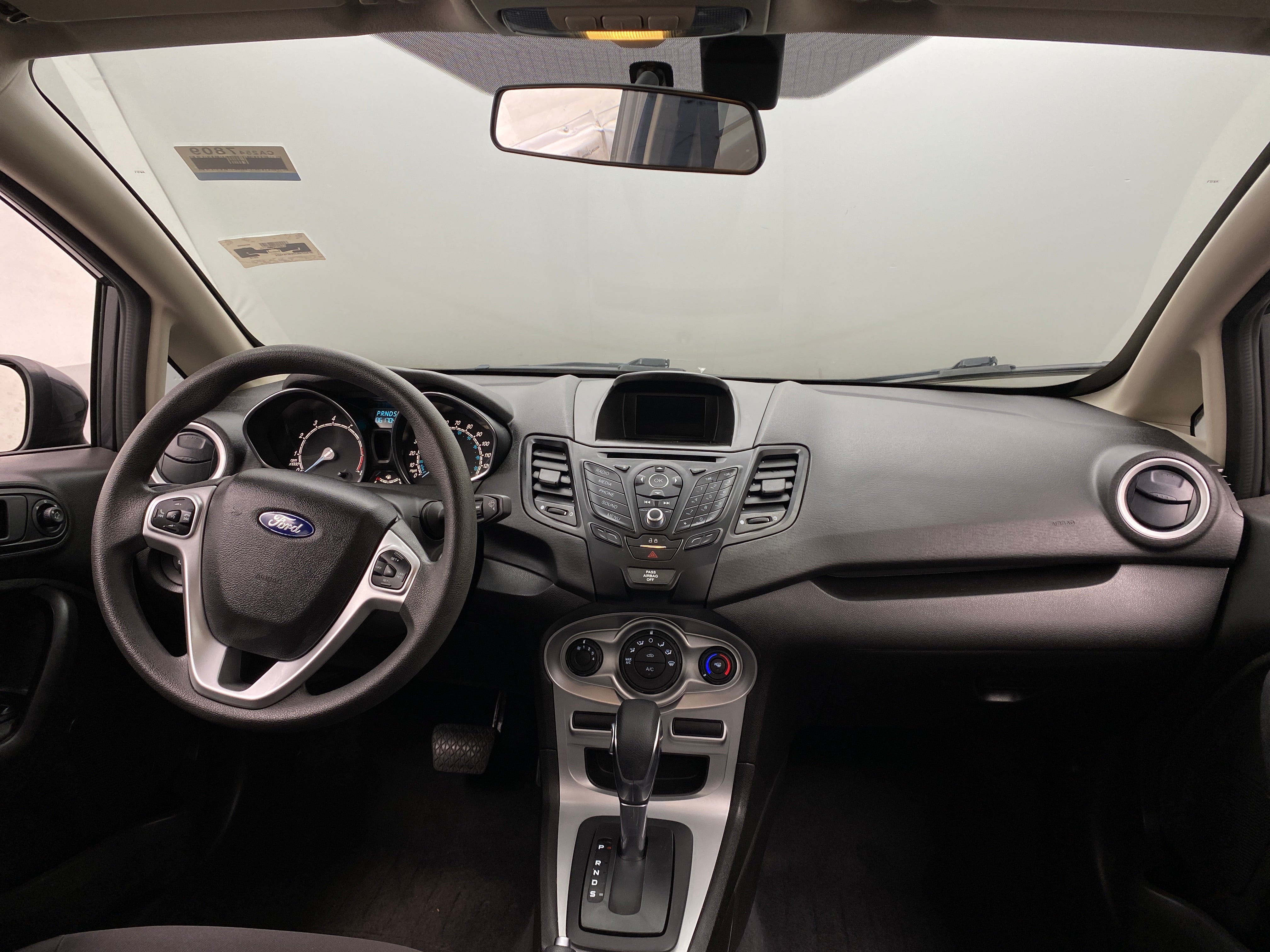2019 Ford Fiesta SE 3