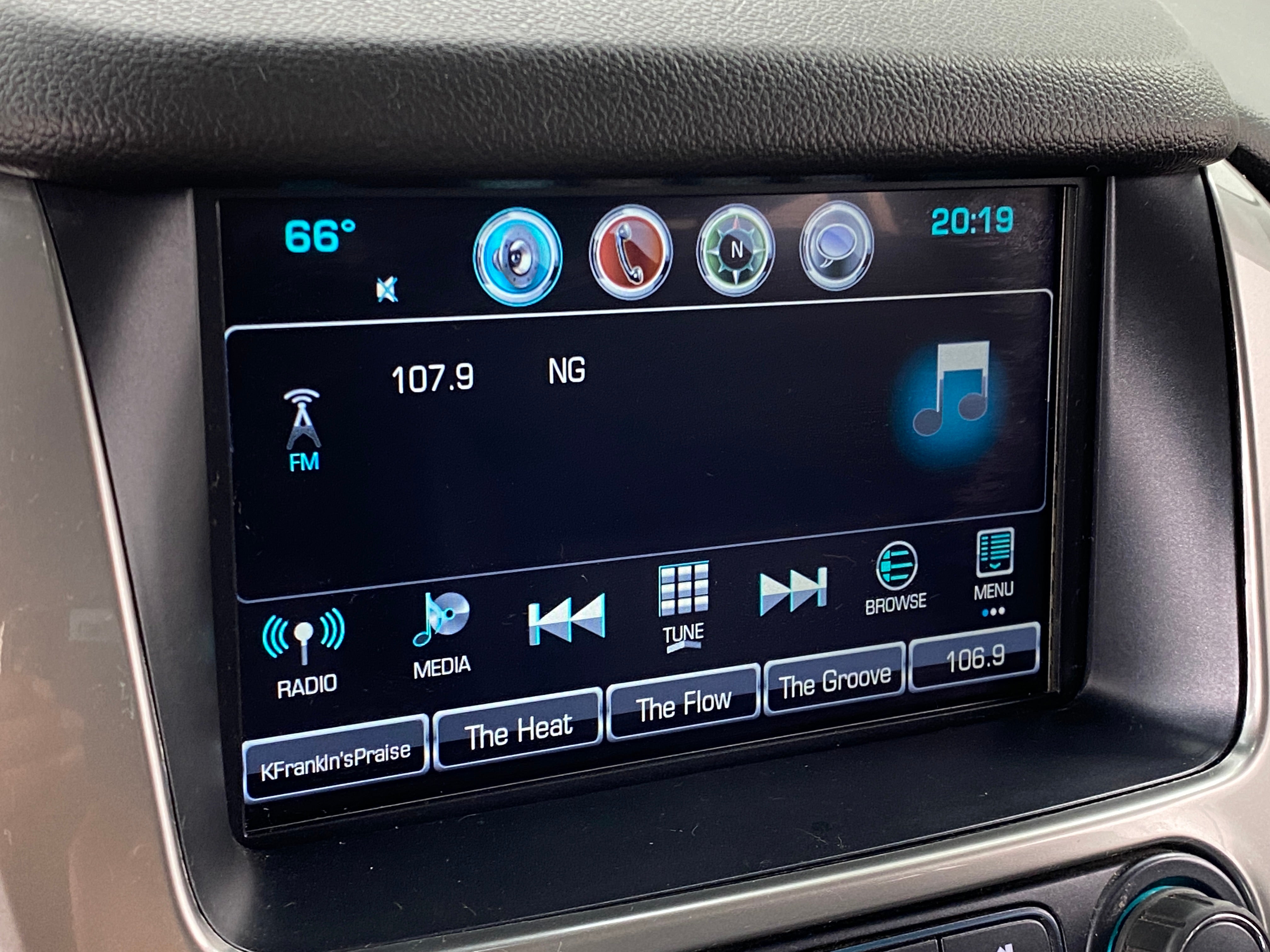 2019 Chevrolet Tahoe LT 3
