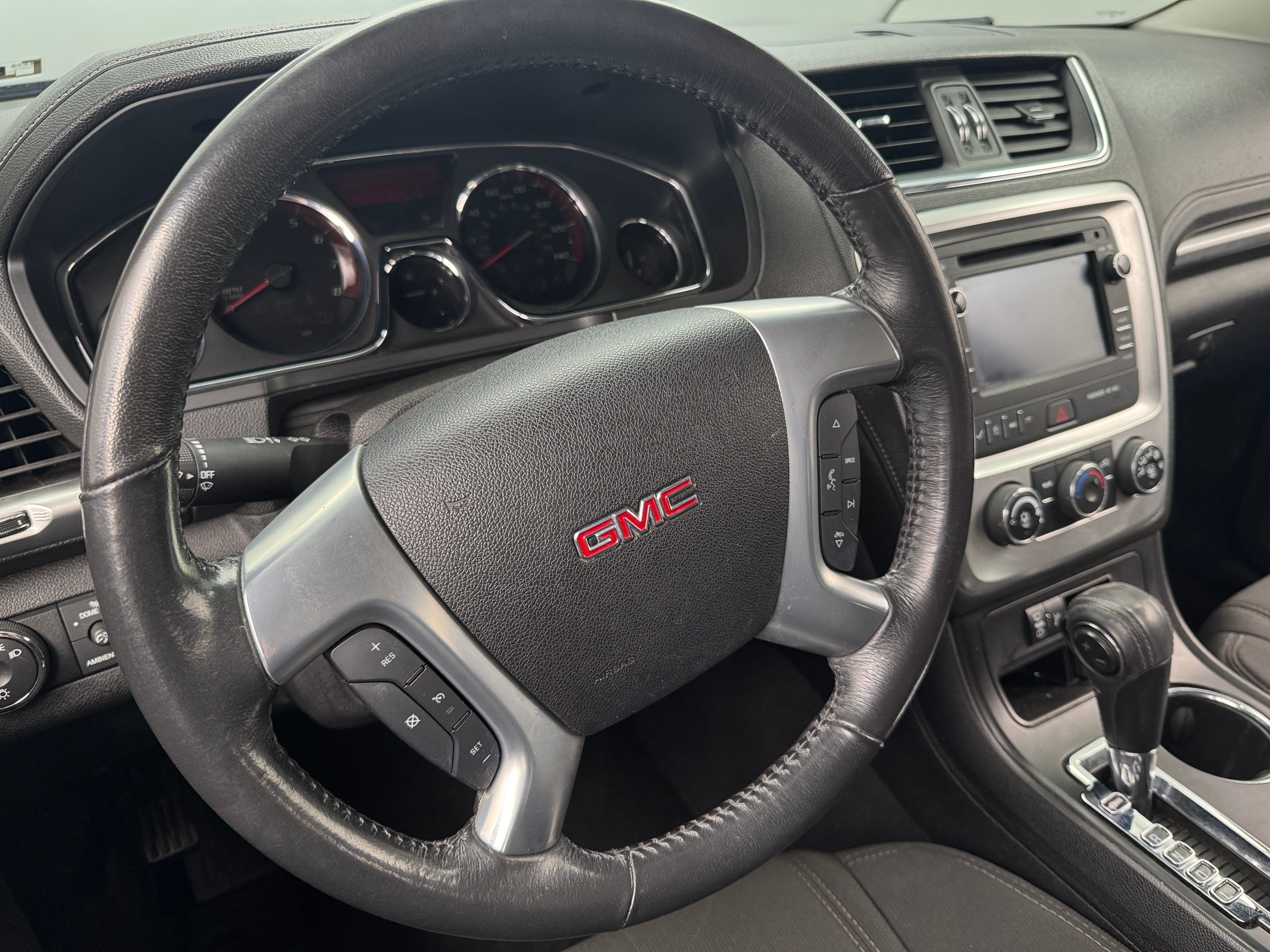 2016 GMC Acadia SLE 5