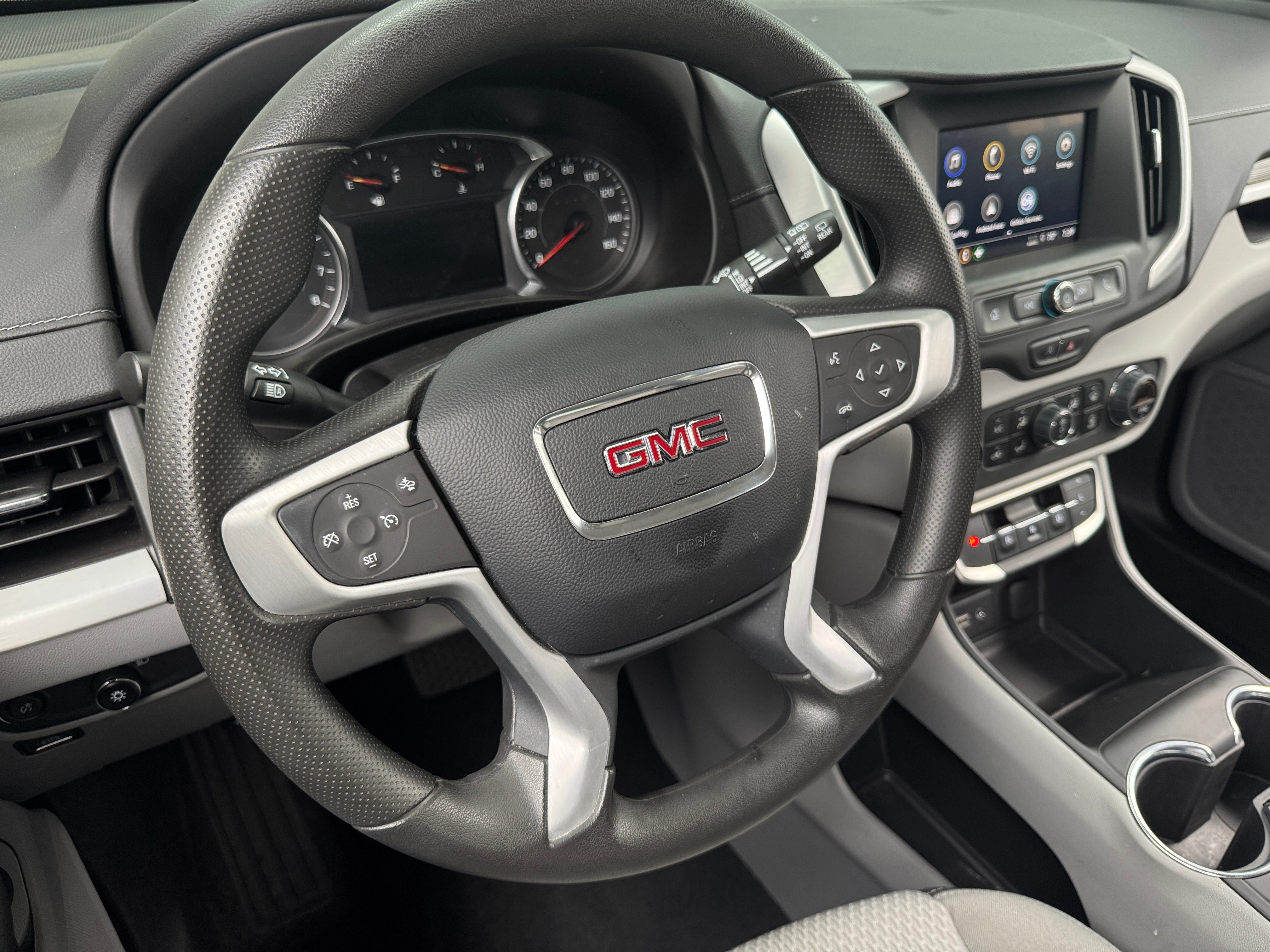 2023 GMC Terrain SLE 5