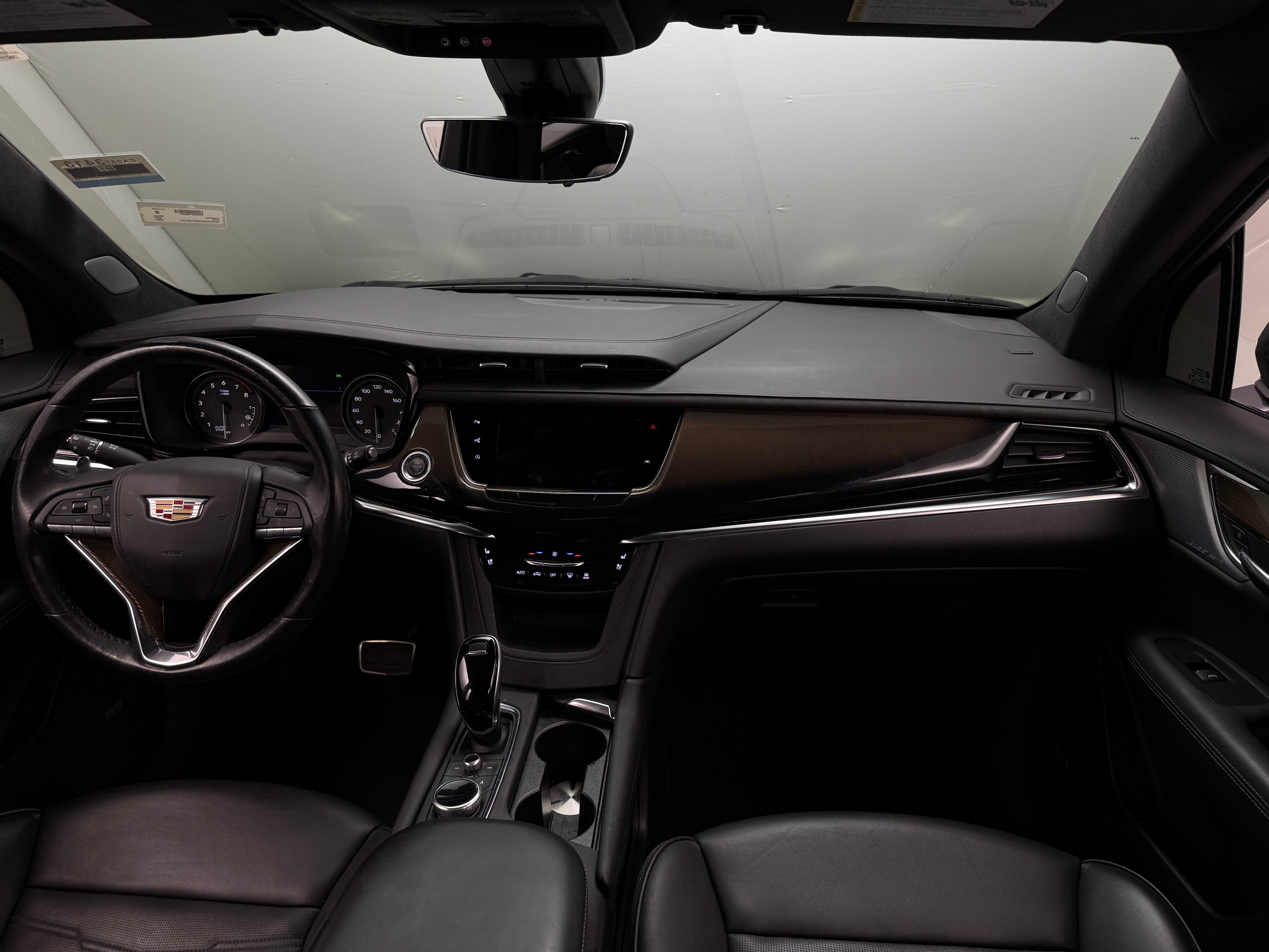 2021 Cadillac XT6 Sport 2