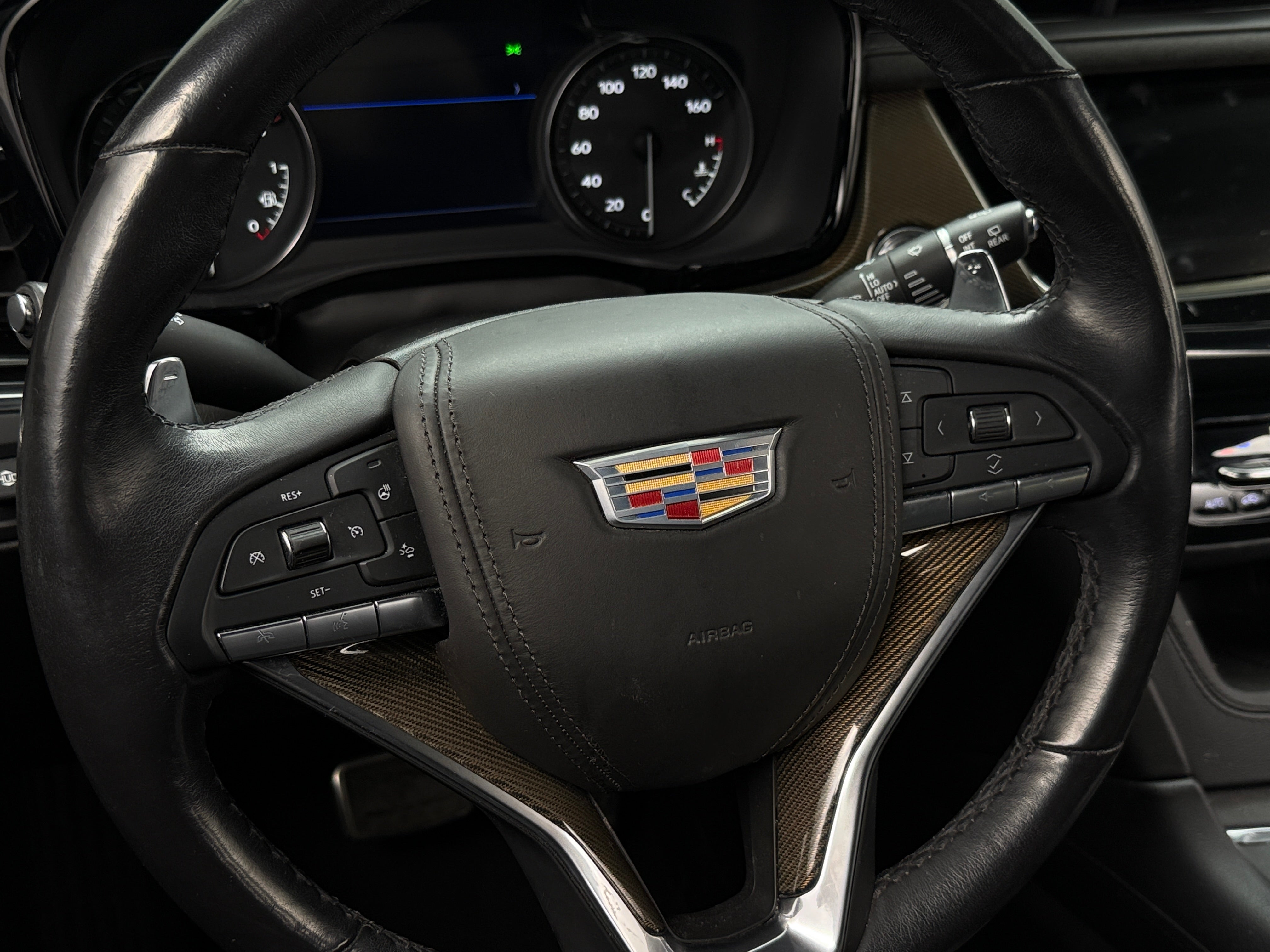 2021 Cadillac XT6 Sport 4