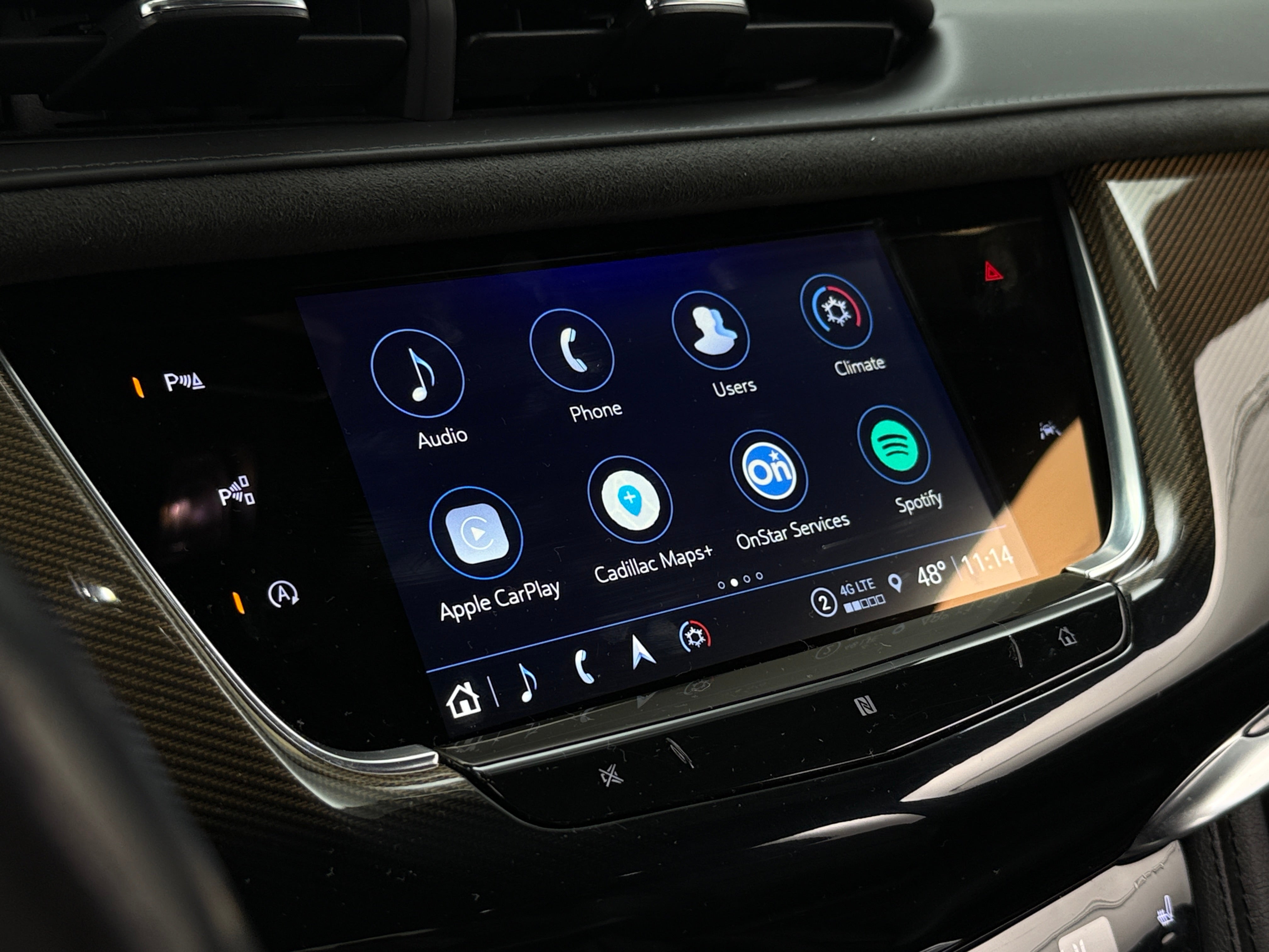 2021 Cadillac XT6 Sport 3