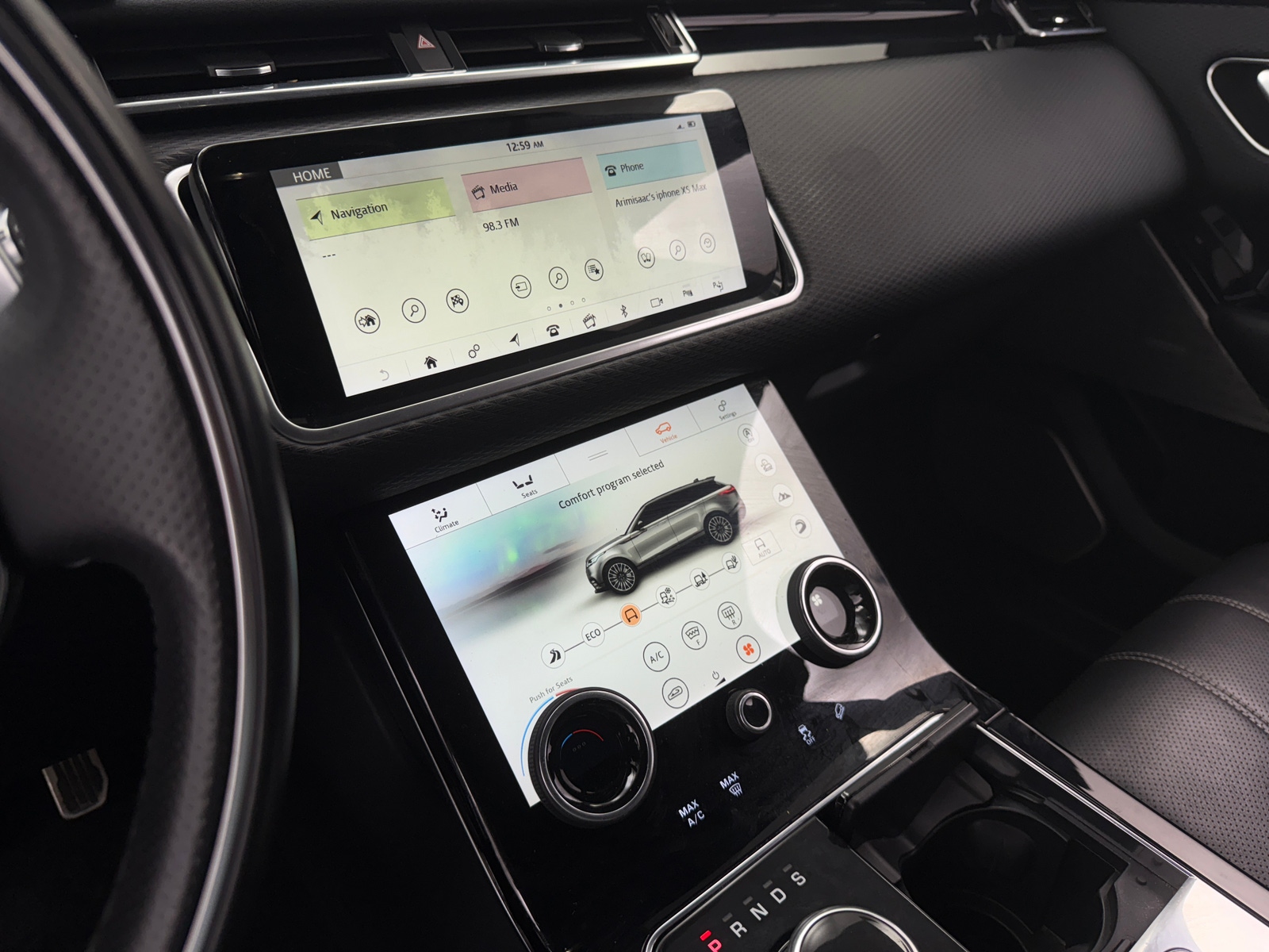 Thumbnail: 2018 Land Rover Range Rover Velar - 4