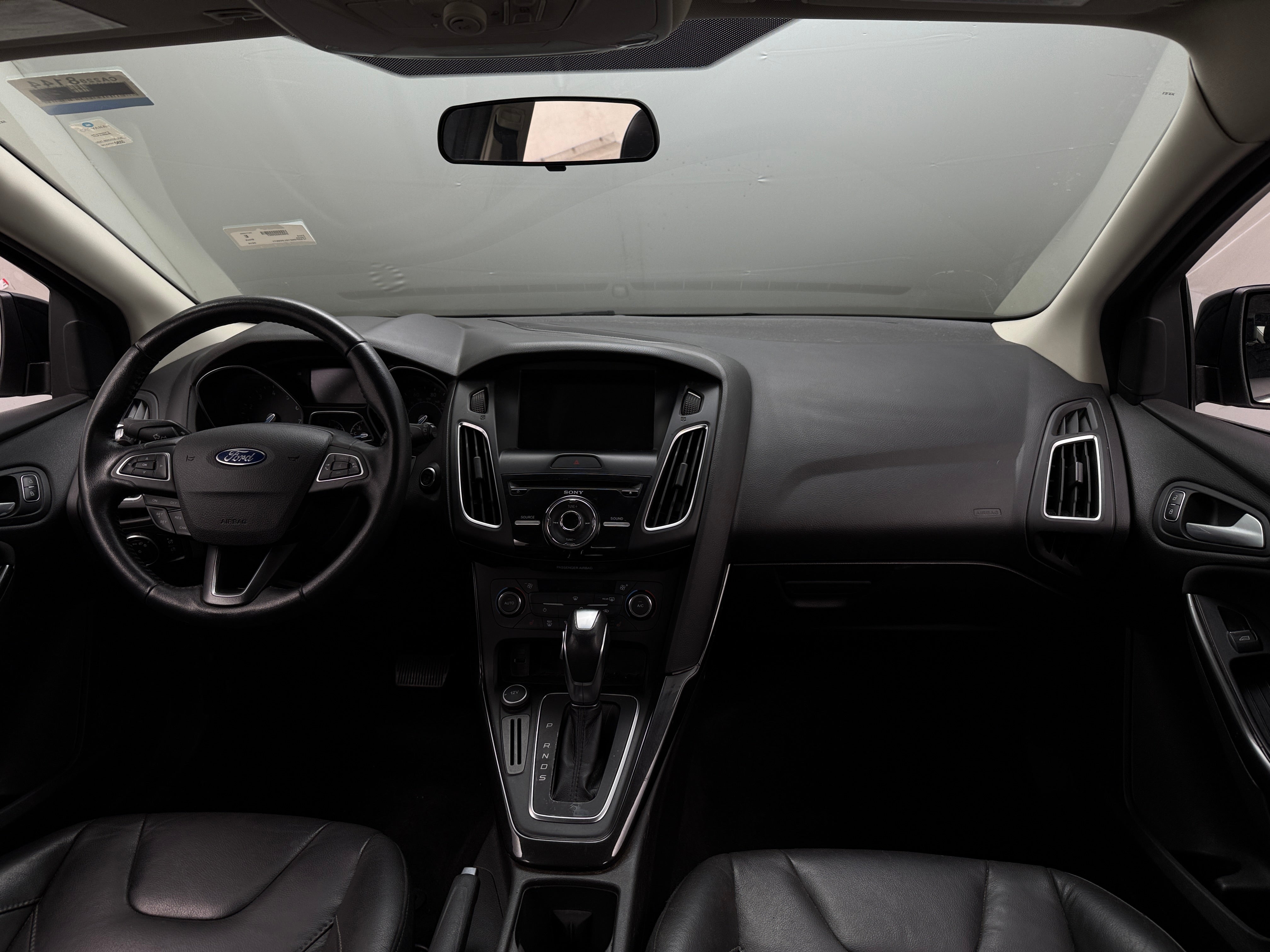 2016 Ford Focus Titanium 2