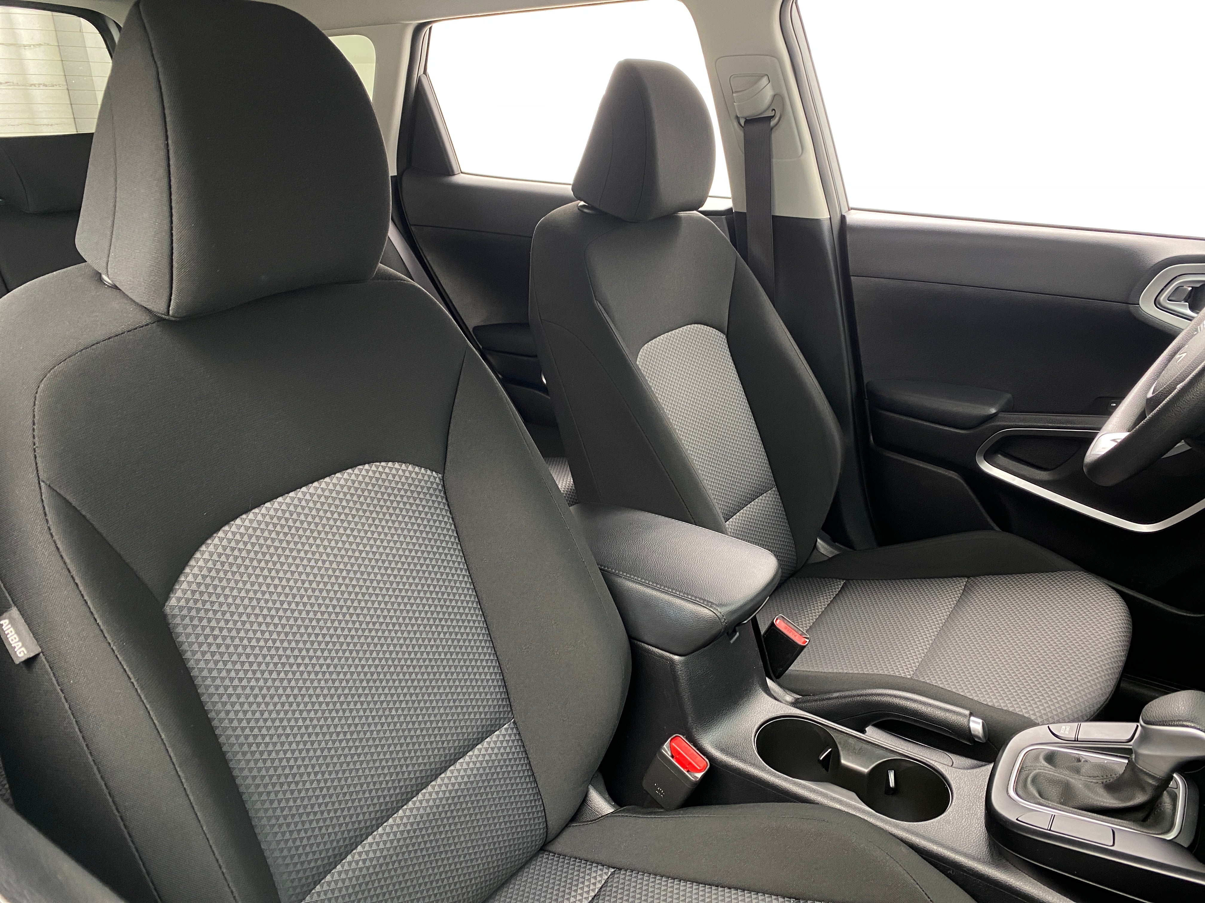 2023 Kia Soul LX 2