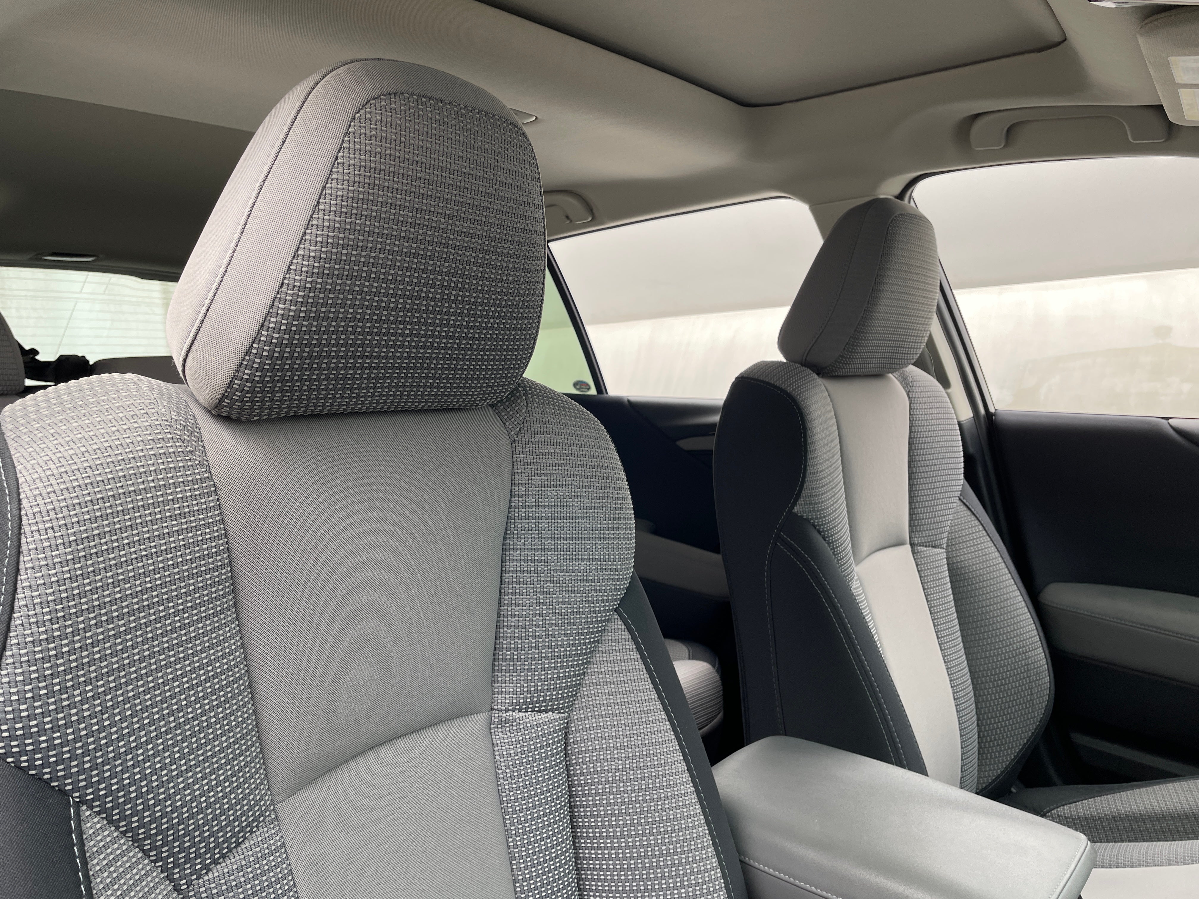 2020 Subaru Outback Premium 2
