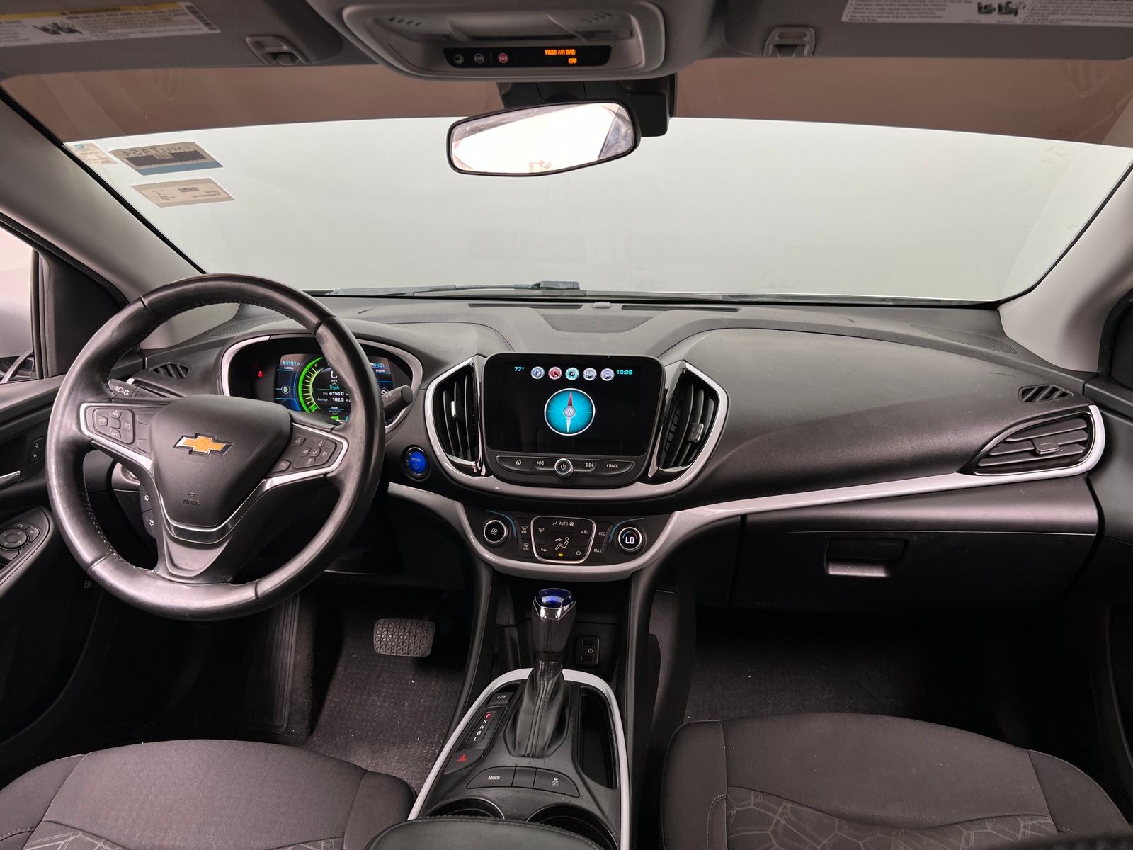 Thumbnail: 2017 Chevrolet Volt - 3