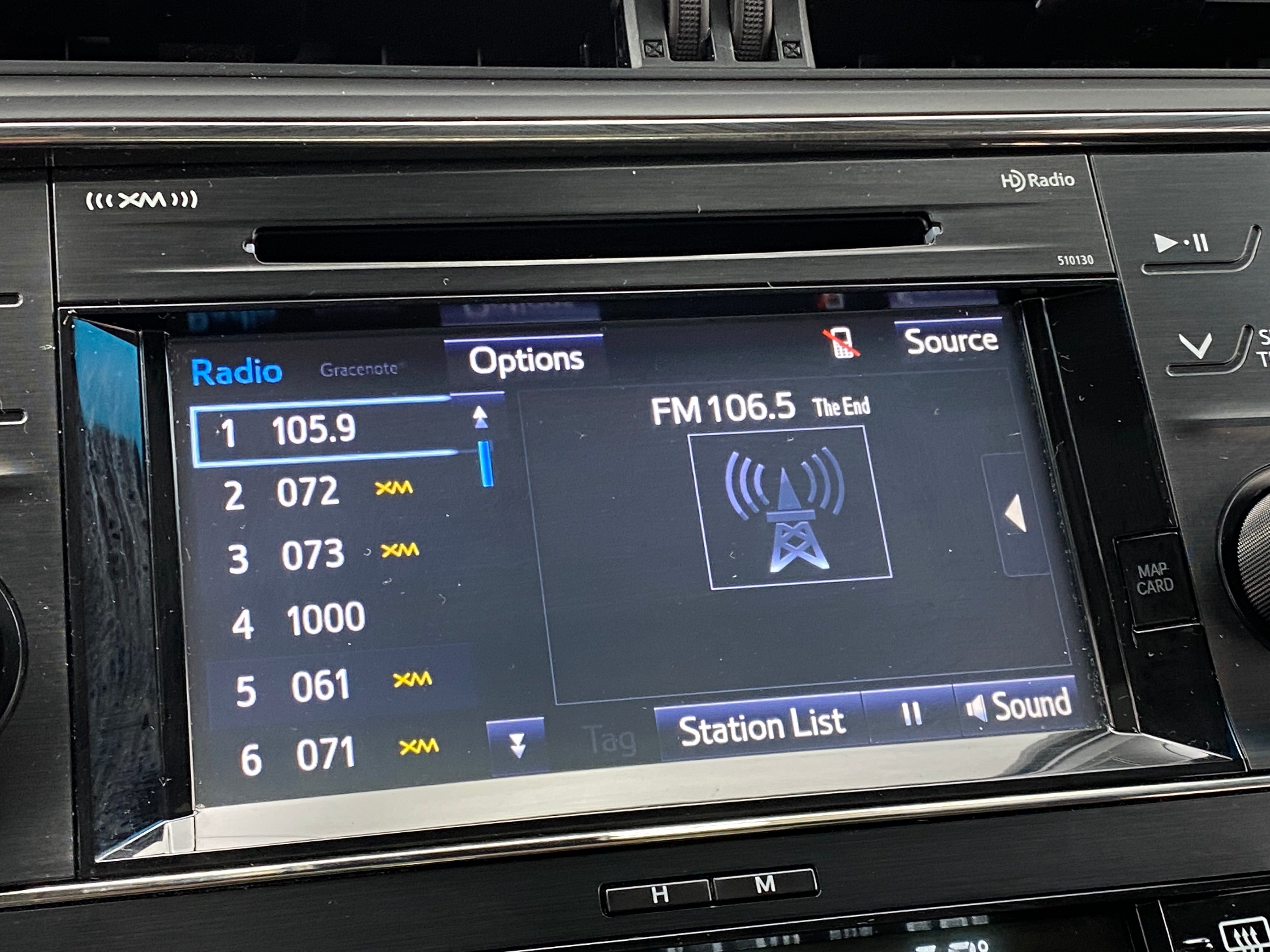 2017 Toyota Avalon XLE 3