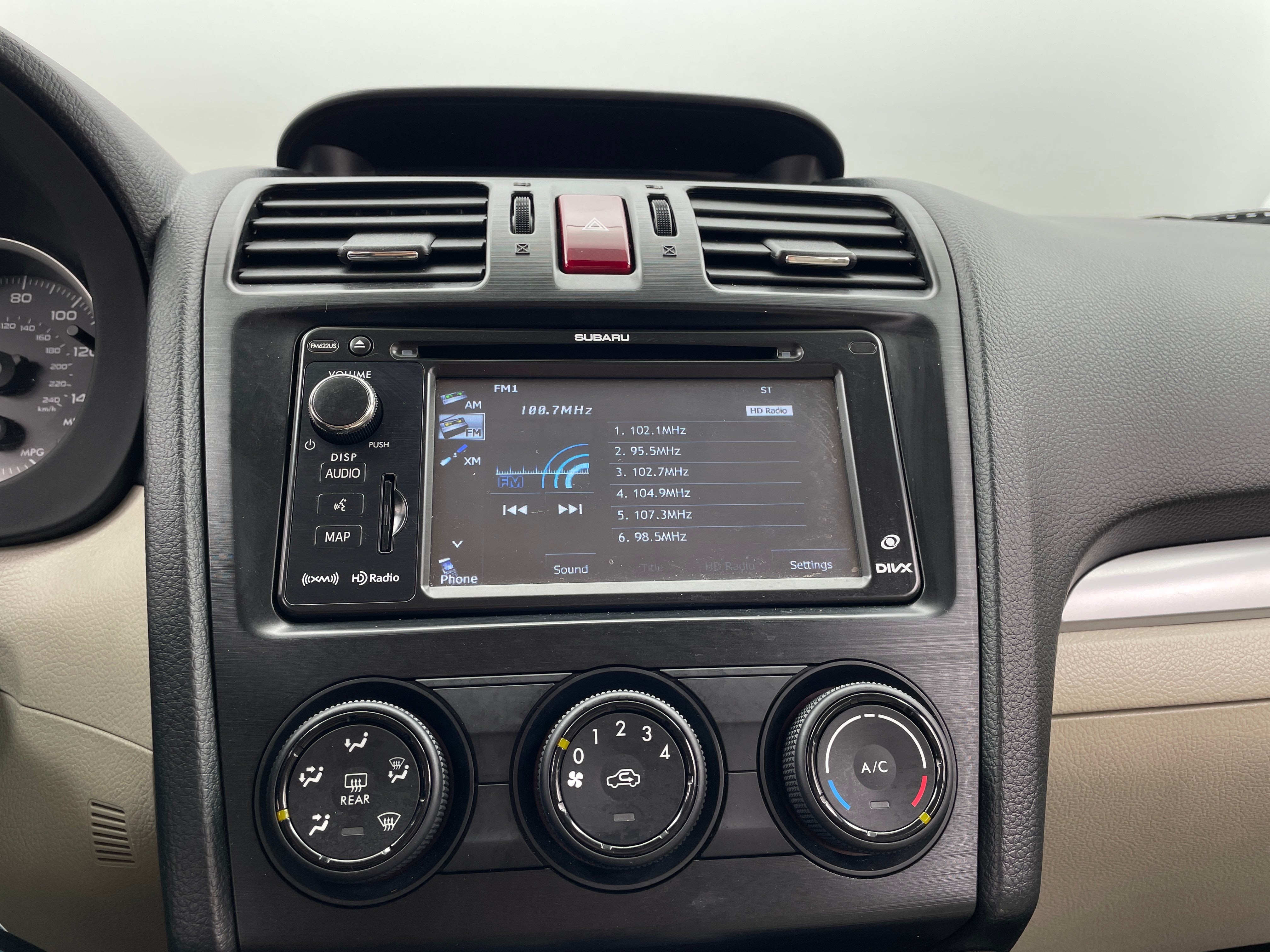2014 Subaru XV Crosstrek Premium 4