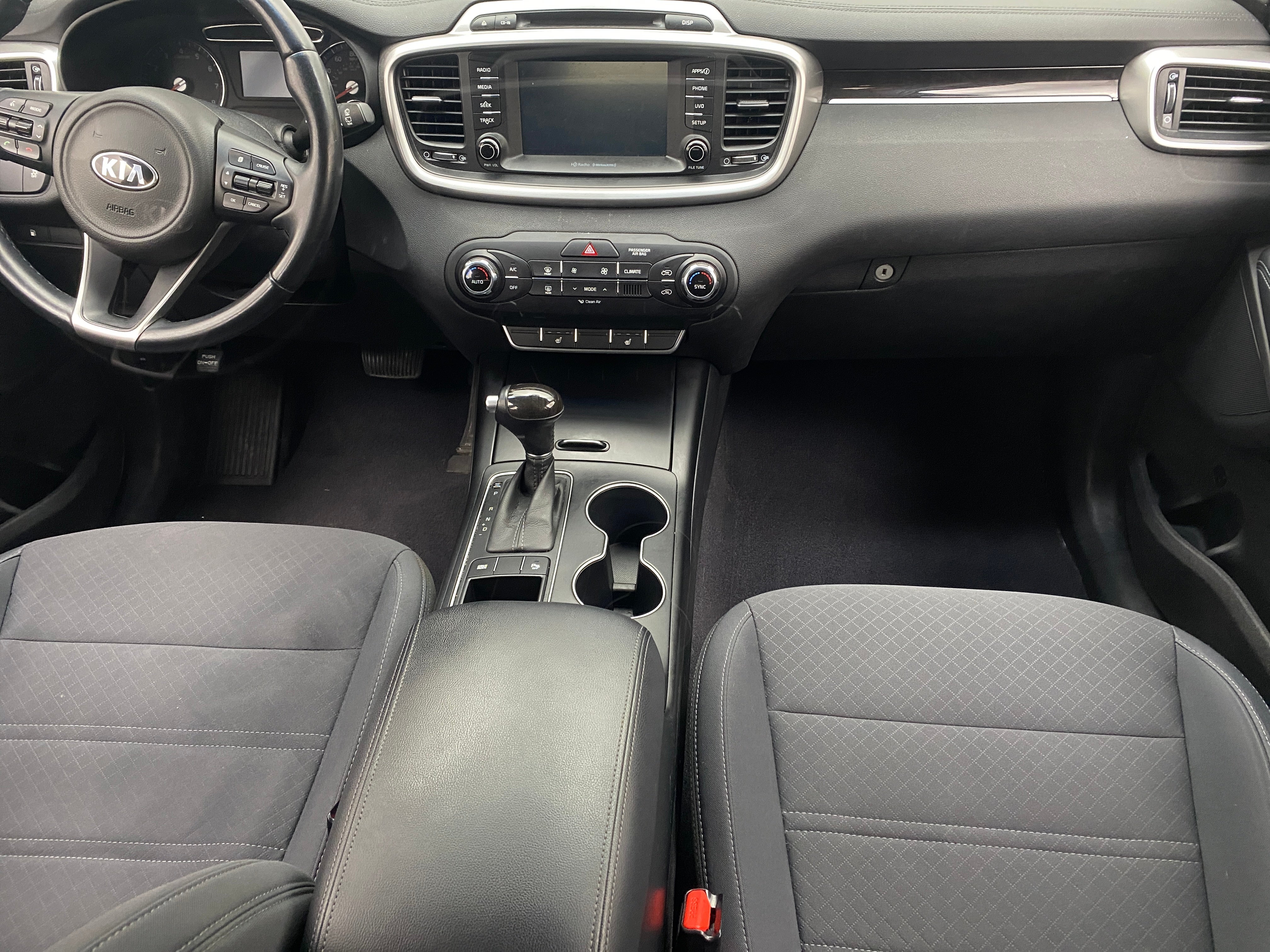 2017 Kia Sorento LX 3