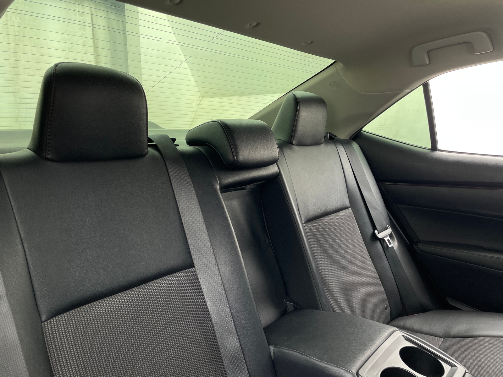 Thumbnail: 2017 Toyota Corolla - 6