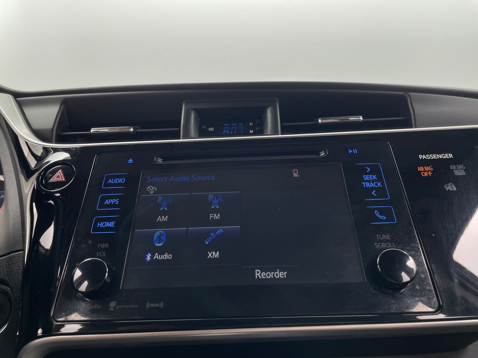 Thumbnail: 2017 Toyota Corolla - 4