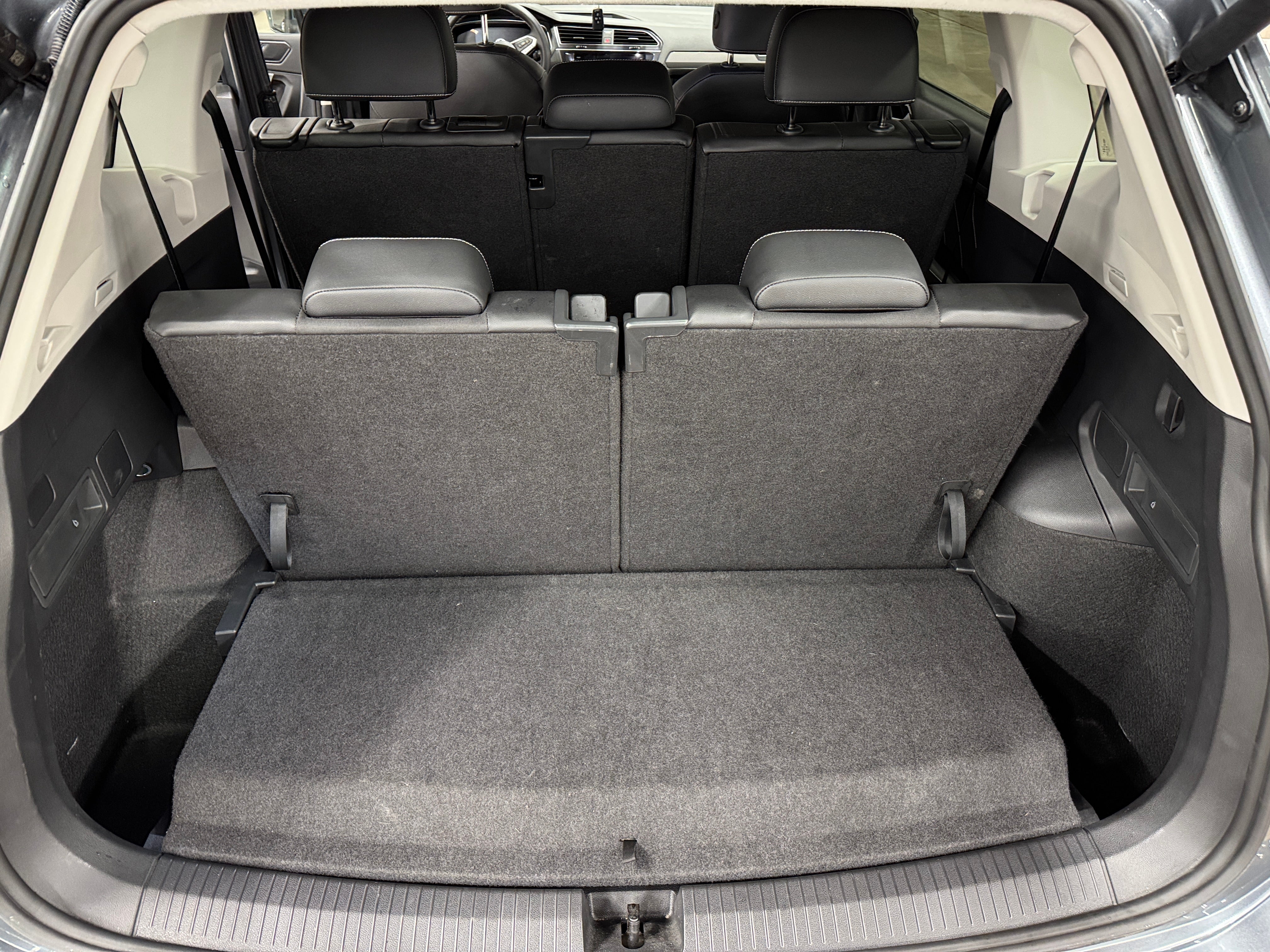 2024 Volkswagen Tiguan SE 6