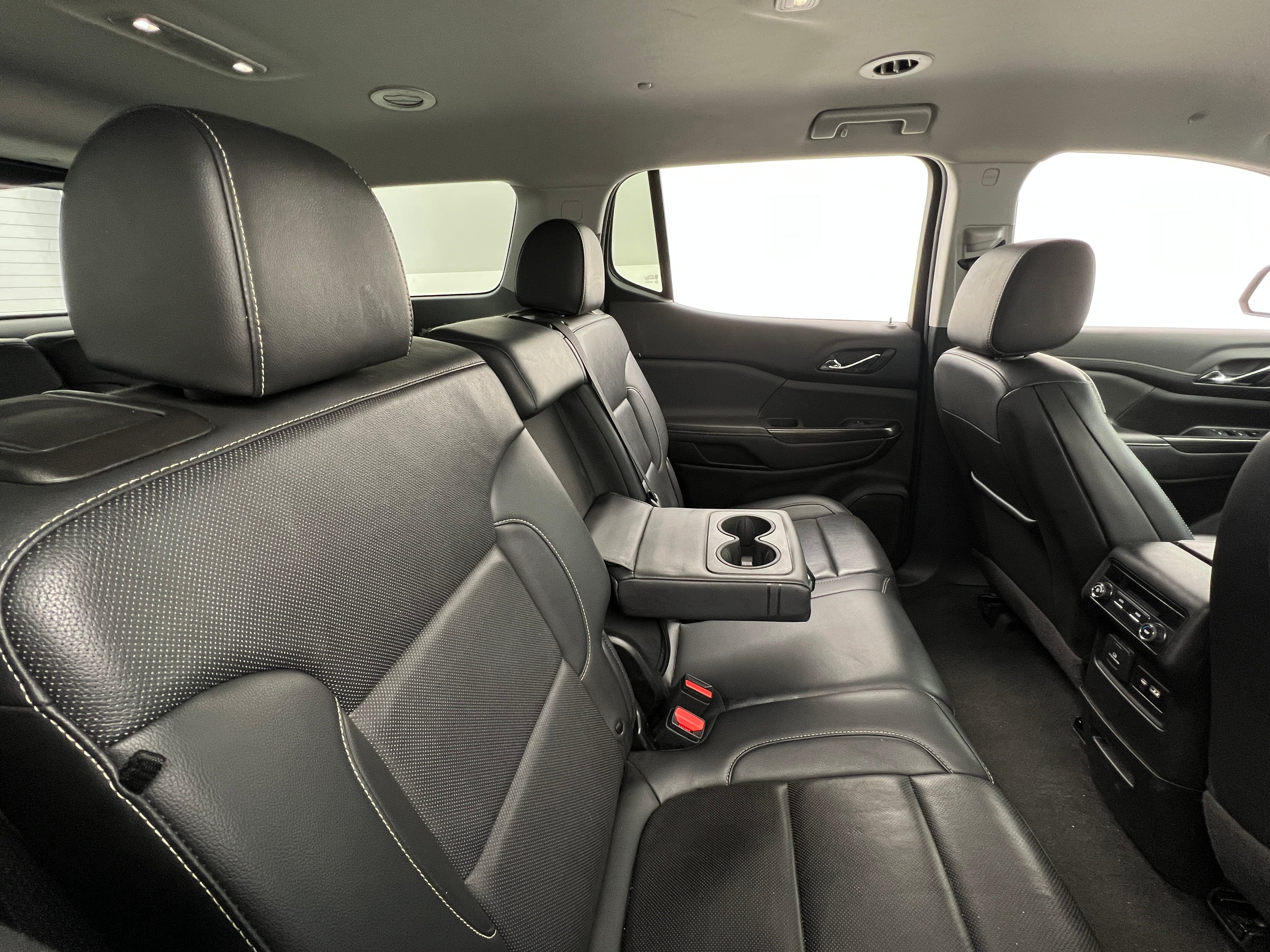 2023 GMC Acadia SLT 6