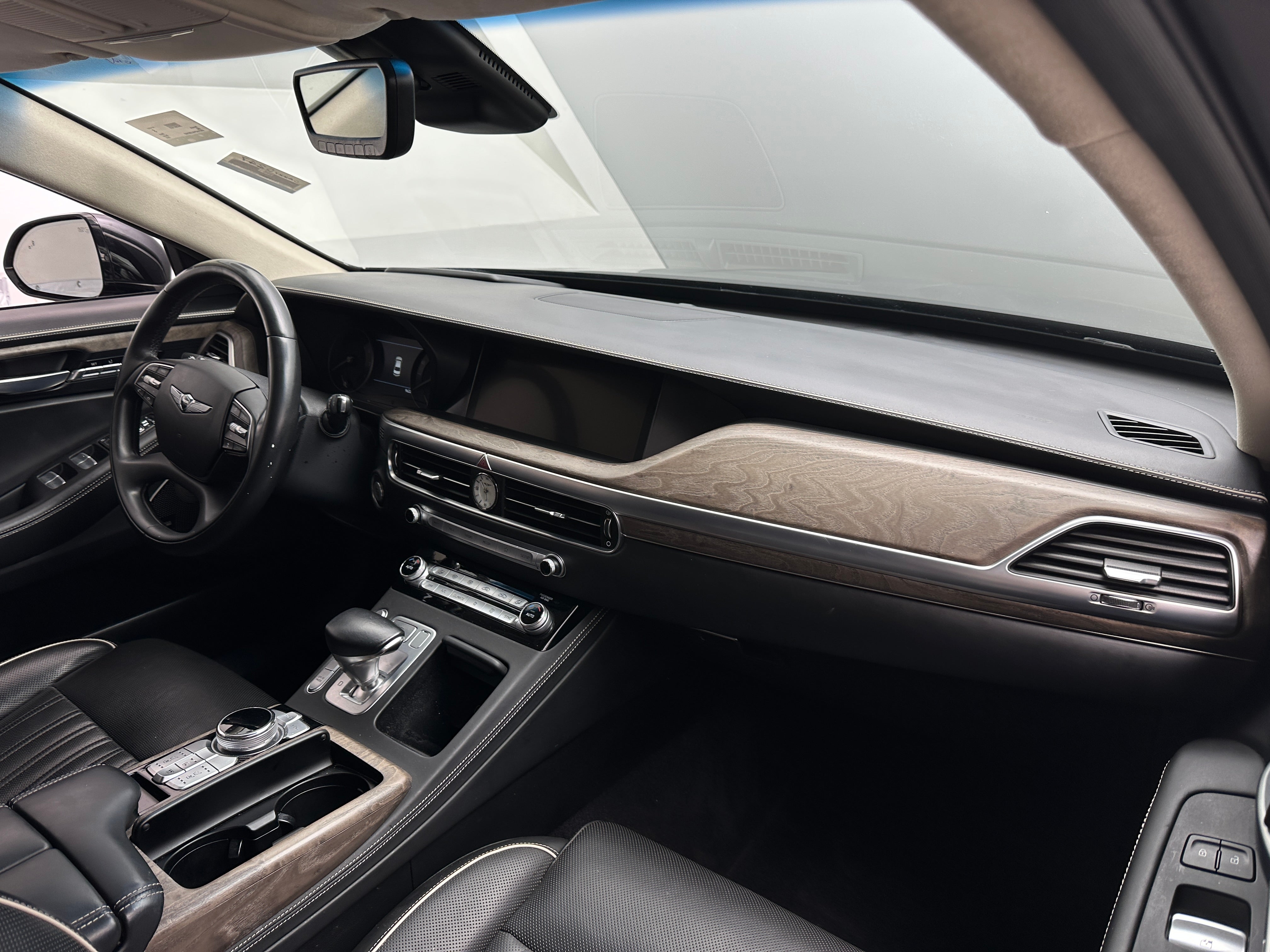 2020 Genesis G90 Ultimate 2