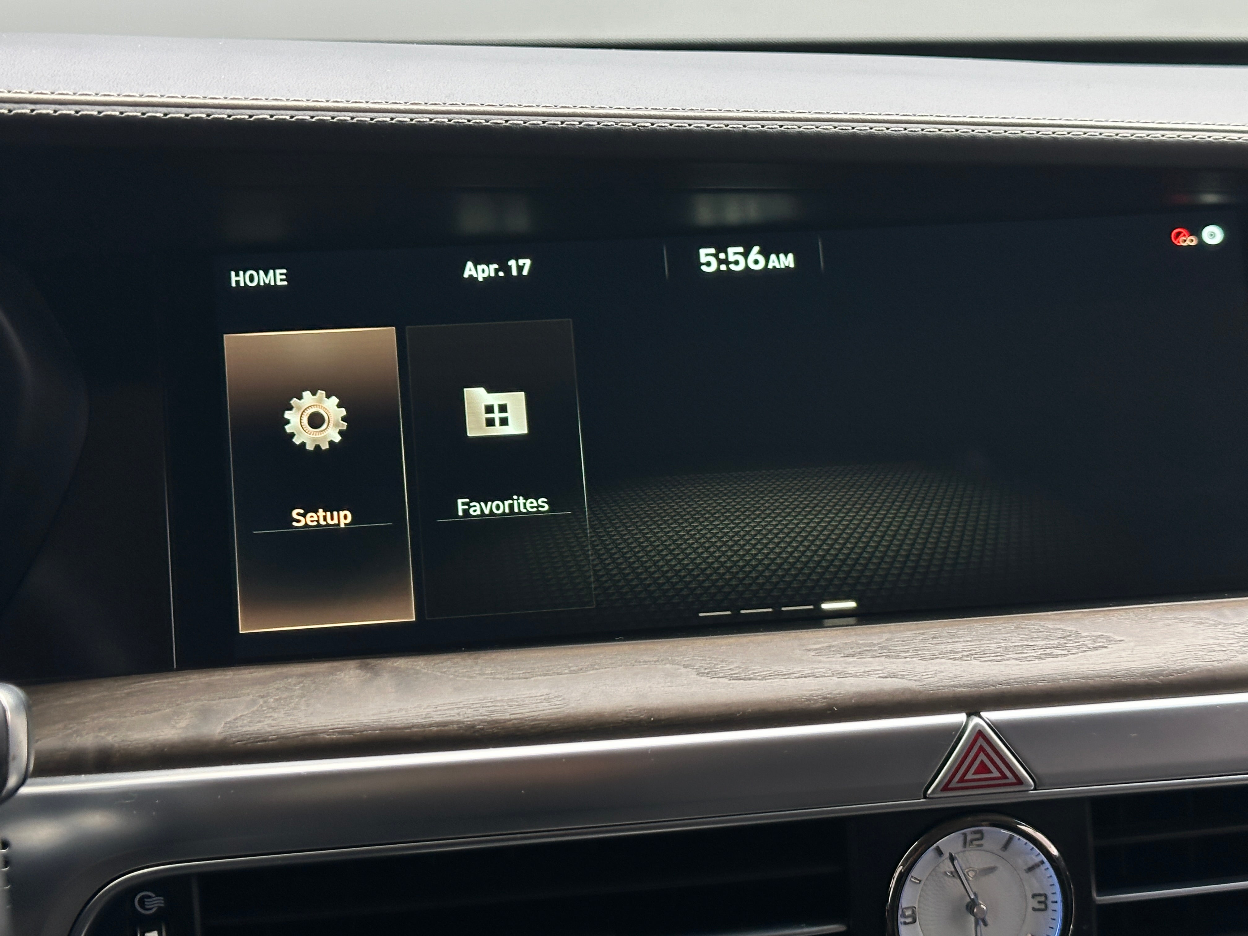 2020 Genesis G90 Ultimate 3