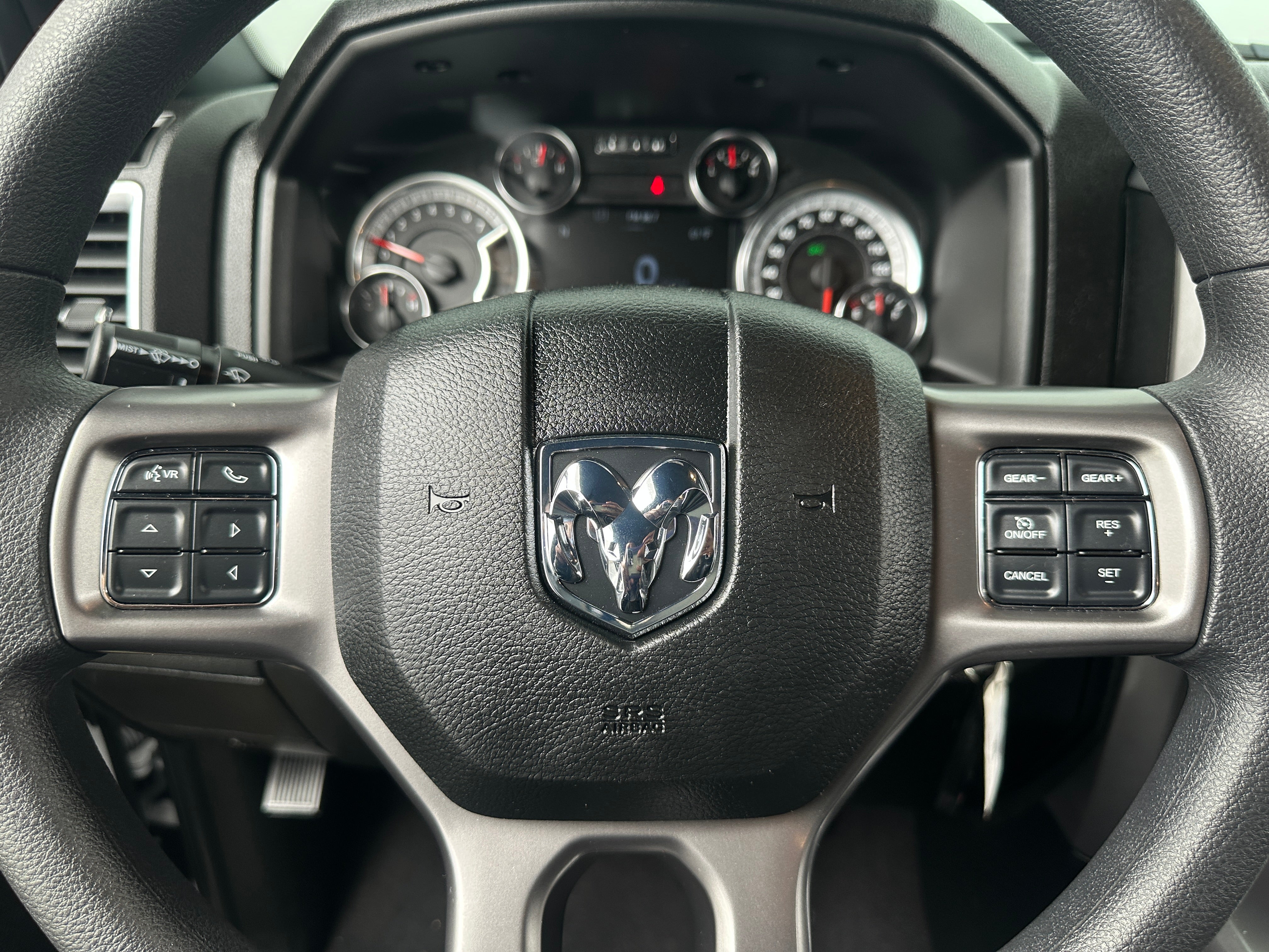 2024 RAM 1500 Classic Warlock 5