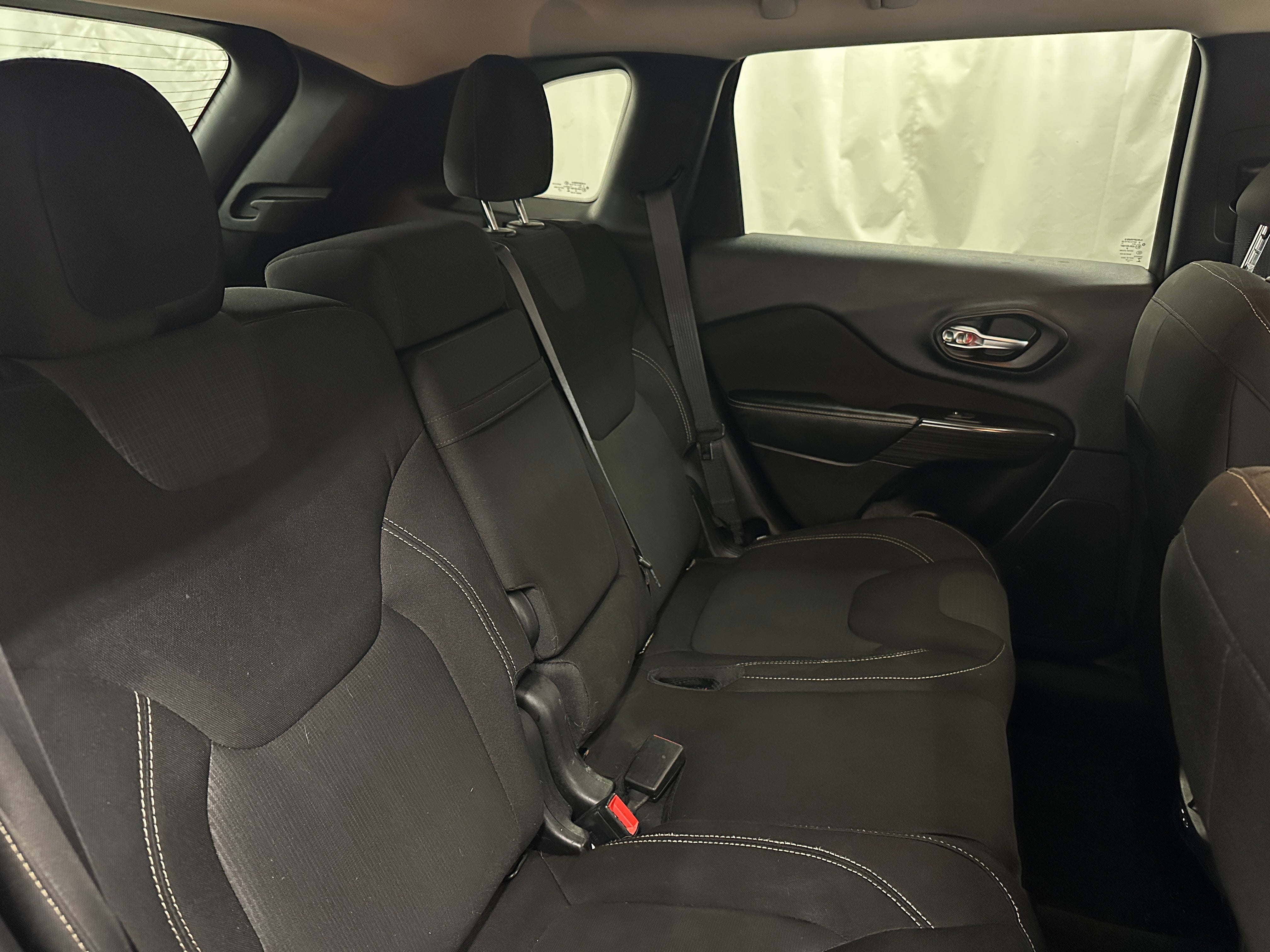 2016 Jeep Cherokee Latitude 6