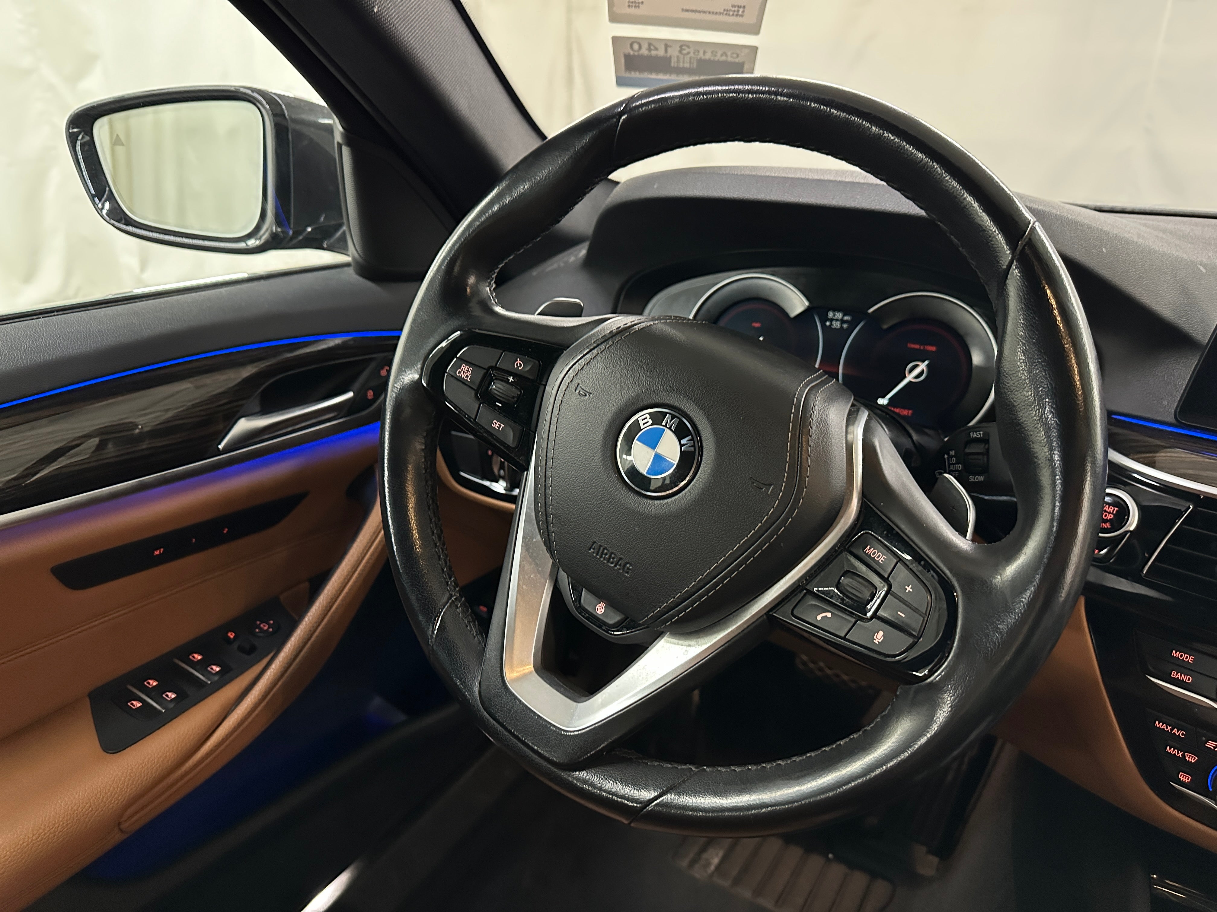 2019 BMW 5 Series 530i xDrive 4