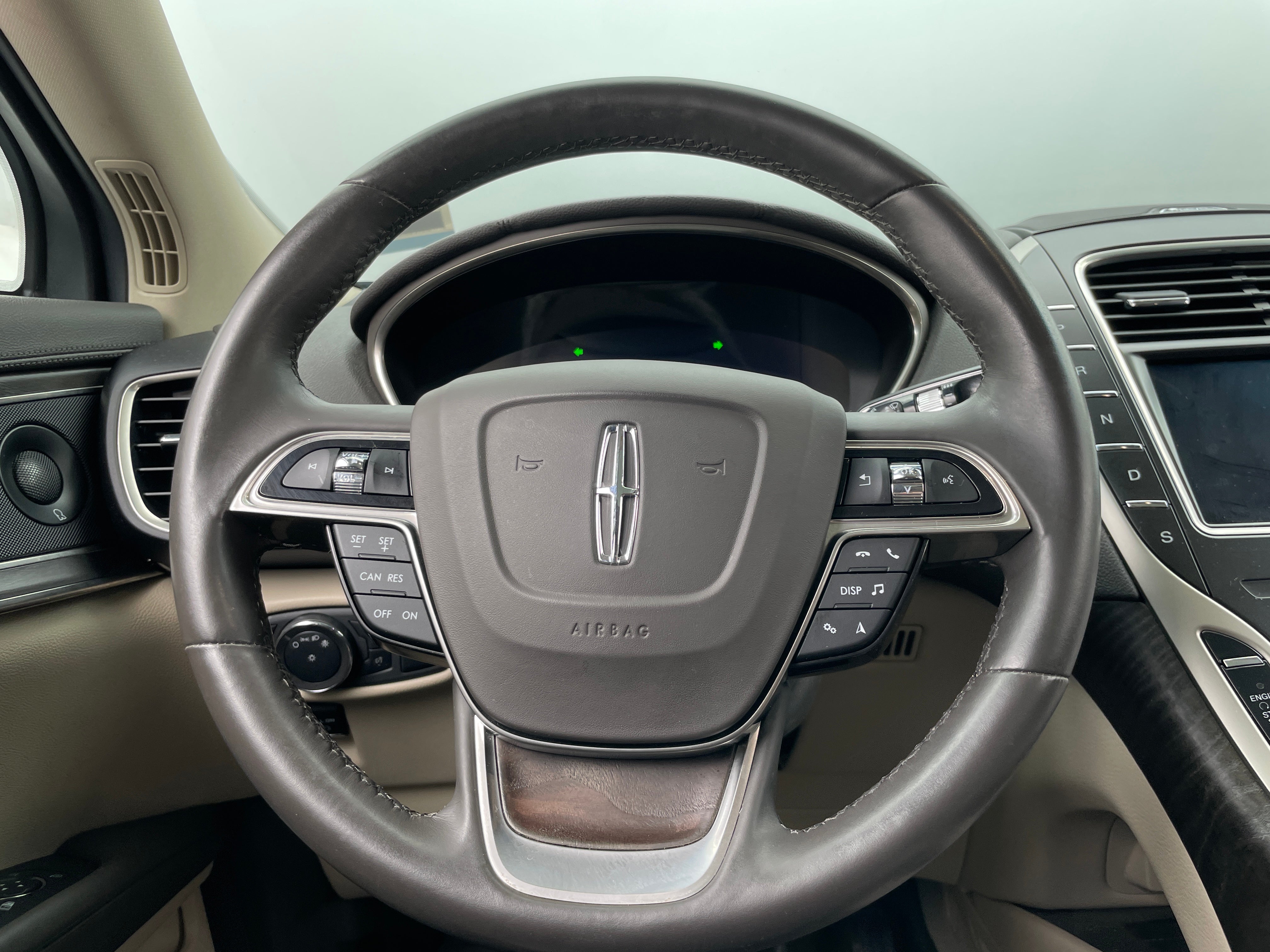 2020 Lincoln Nautilus Reserve 4