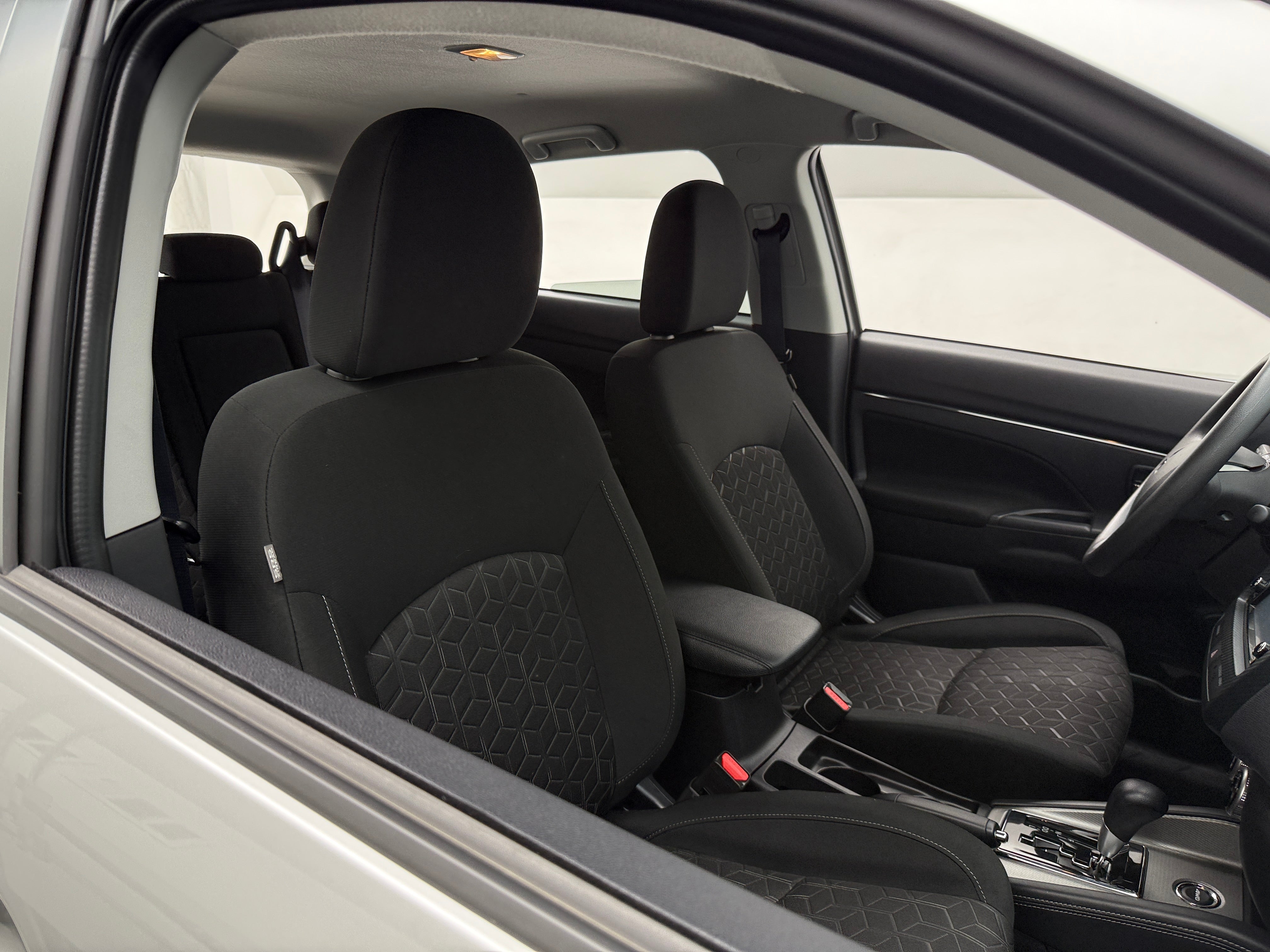 2024 Mitsubishi Outlander Sport ES 2