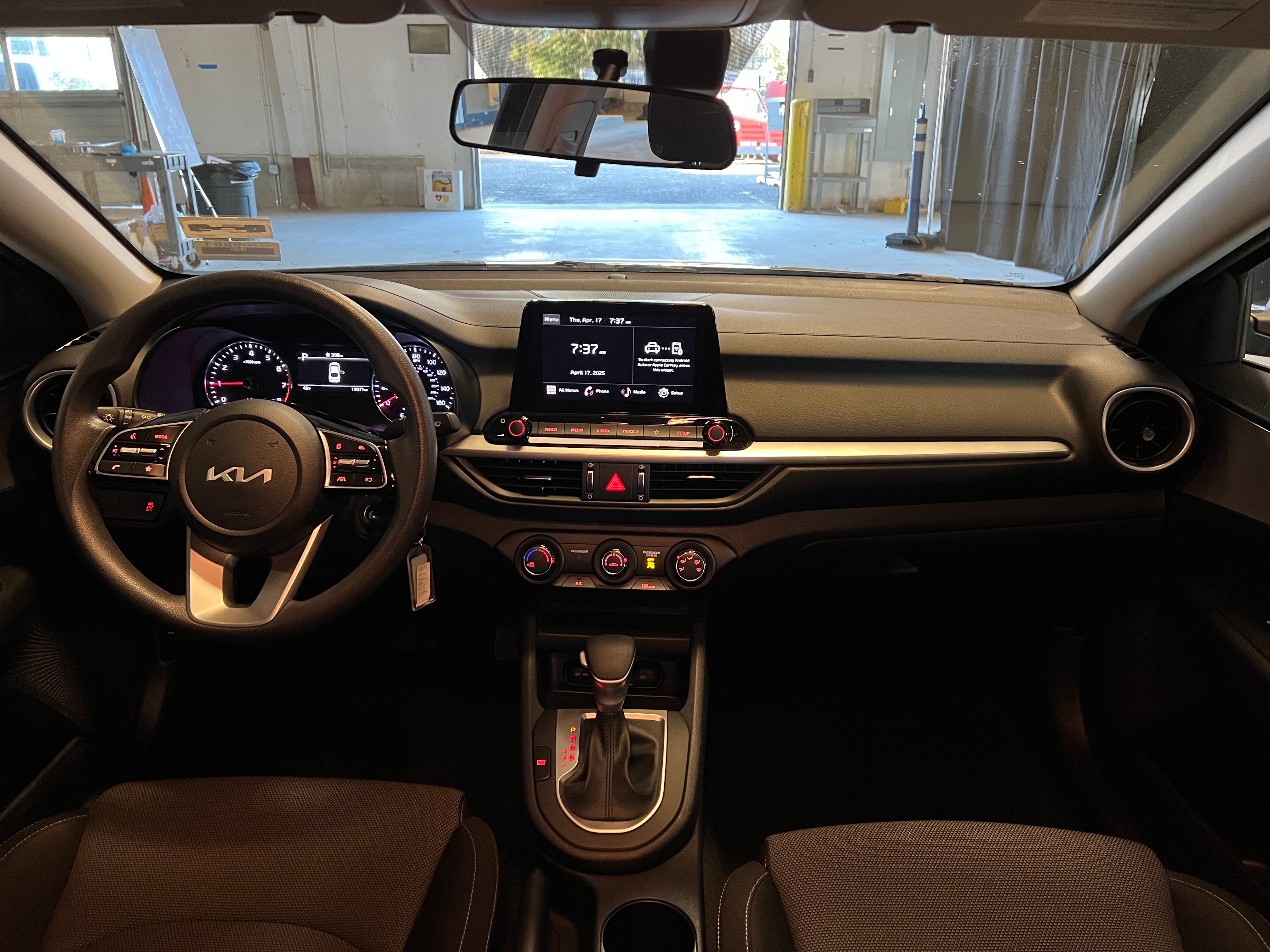 2024 Kia Forte LXS 3