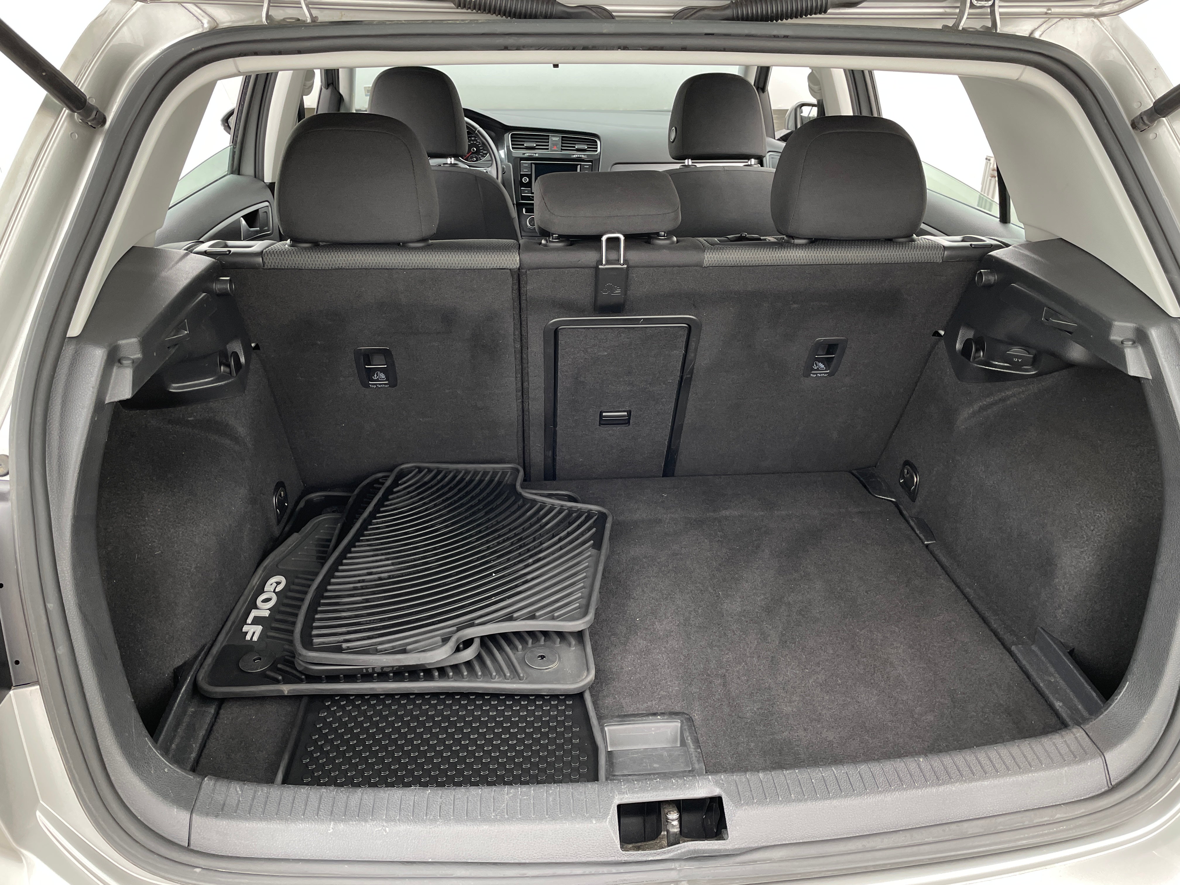2018 Volkswagen Golf S 7