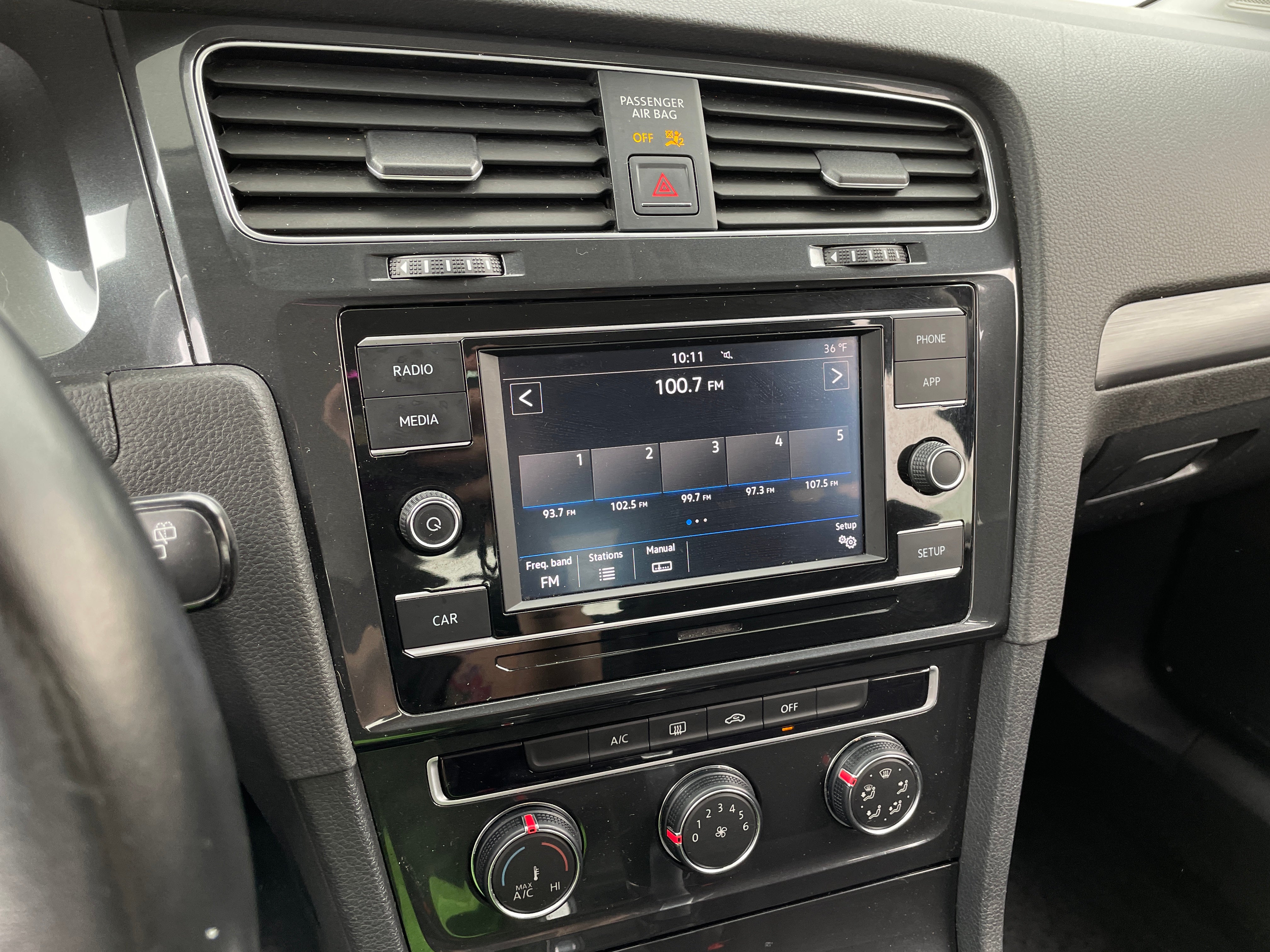 2018 Volkswagen Golf S 4