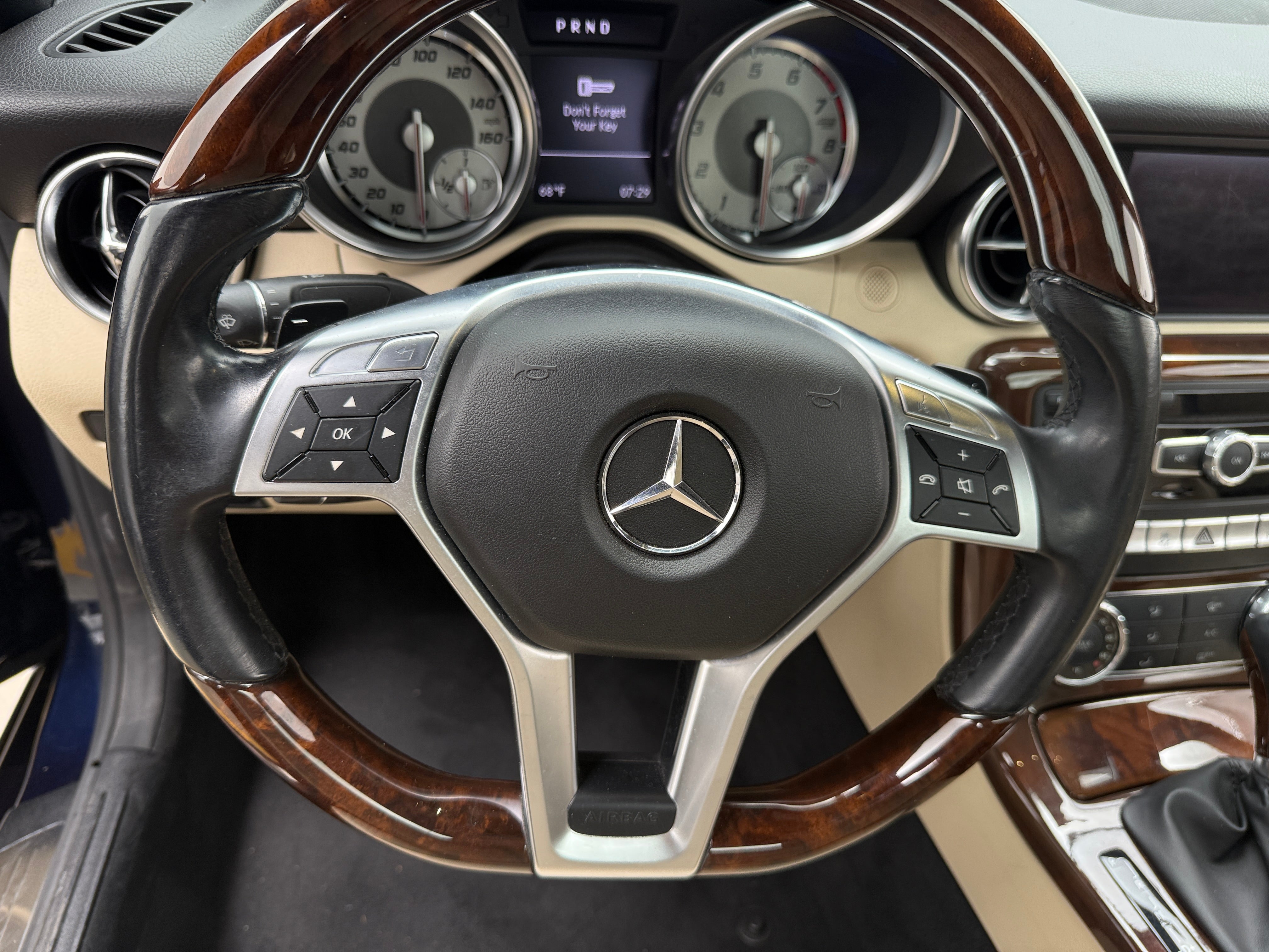 2013 Mercedes-Benz SLK 250 4