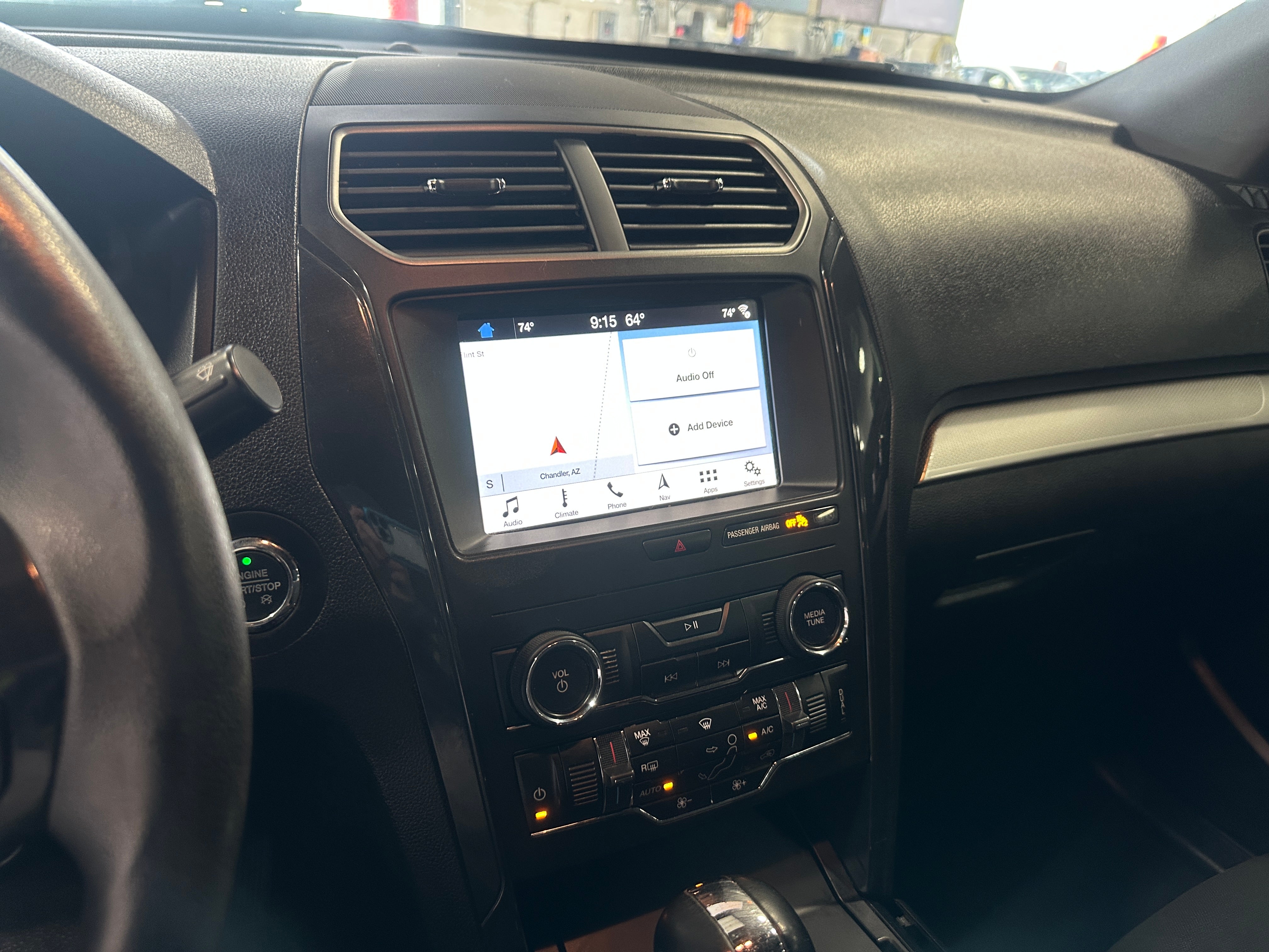2019 Ford Explorer XLT 4