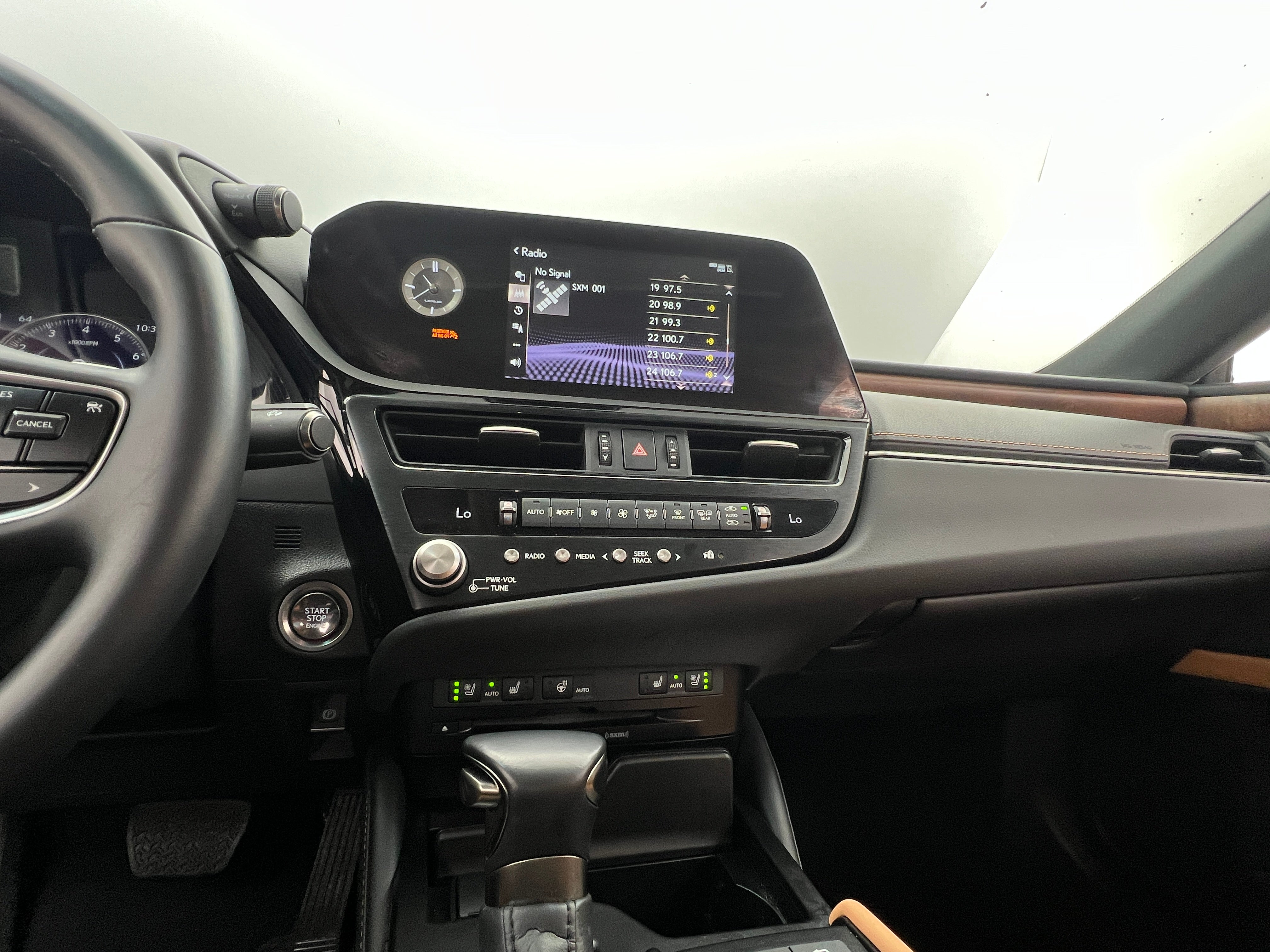 2022 Lexus ES 350 3