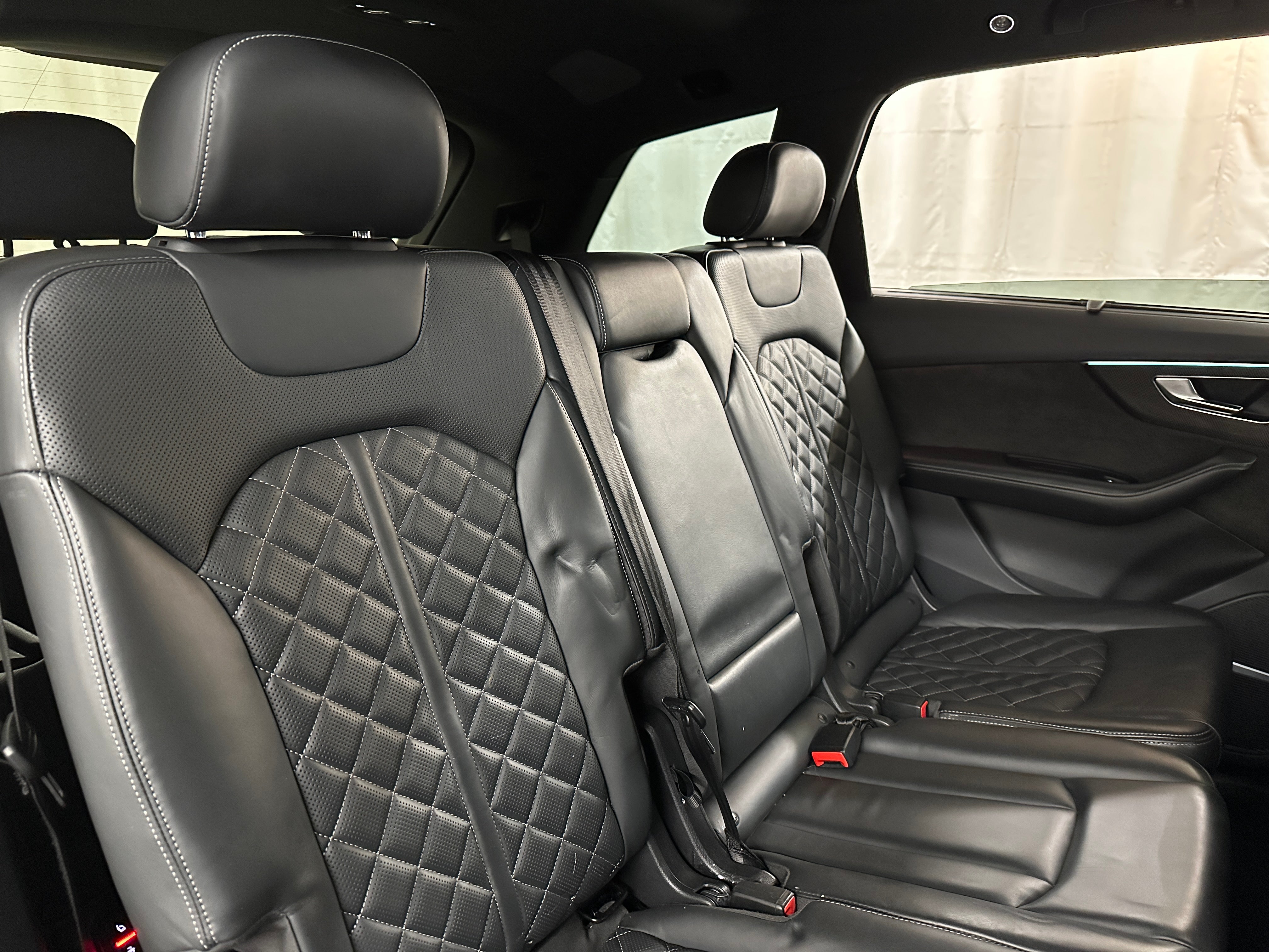 2022 Audi SQ7 Premium Plus 5