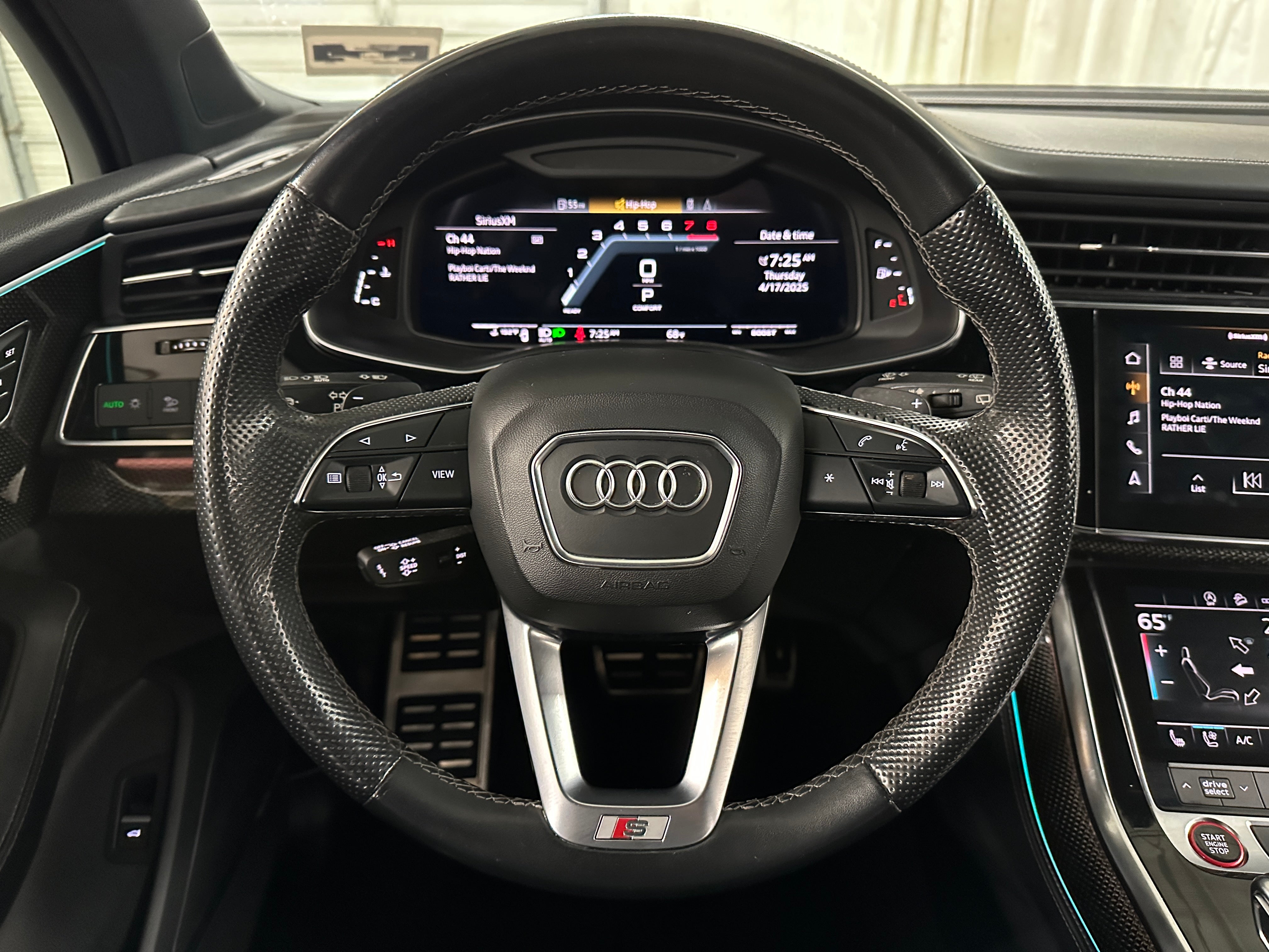 2022 Audi SQ7 Premium Plus 4