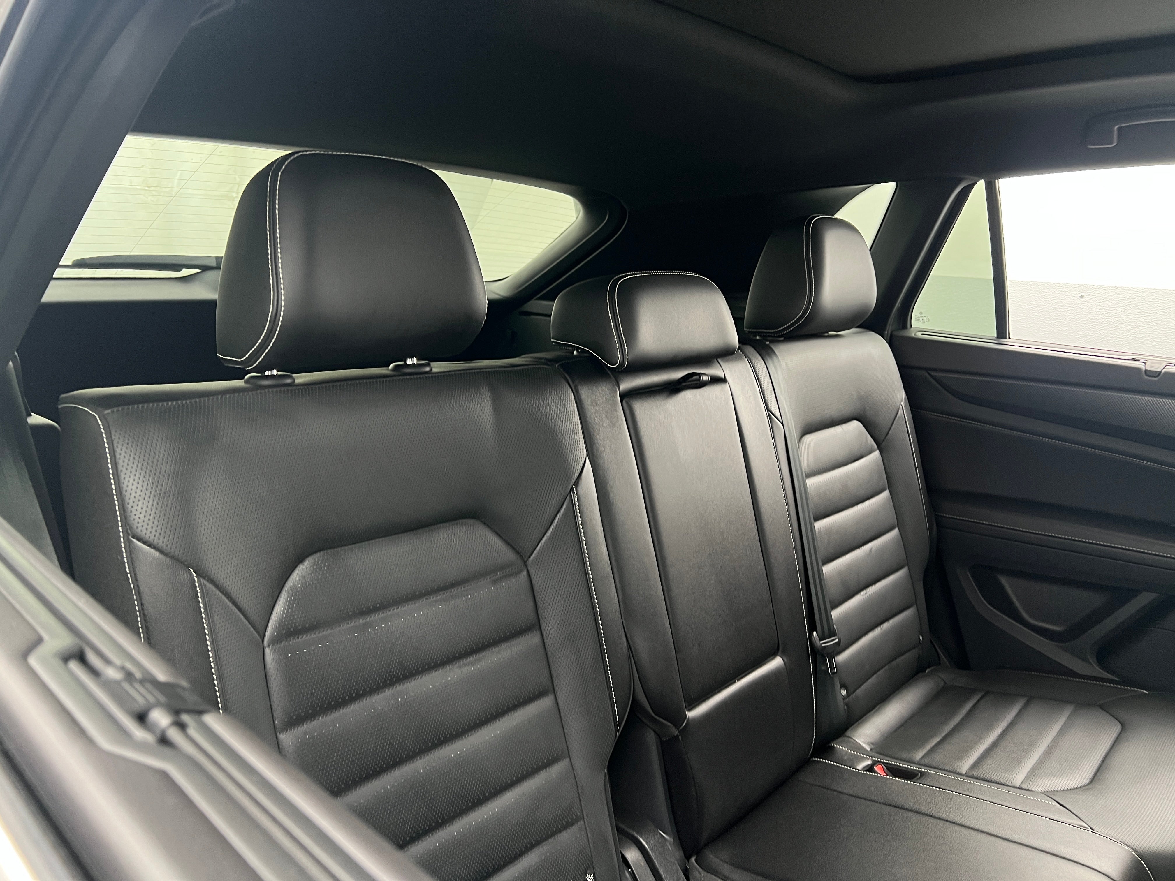 2024 Volkswagen Atlas SEL 5