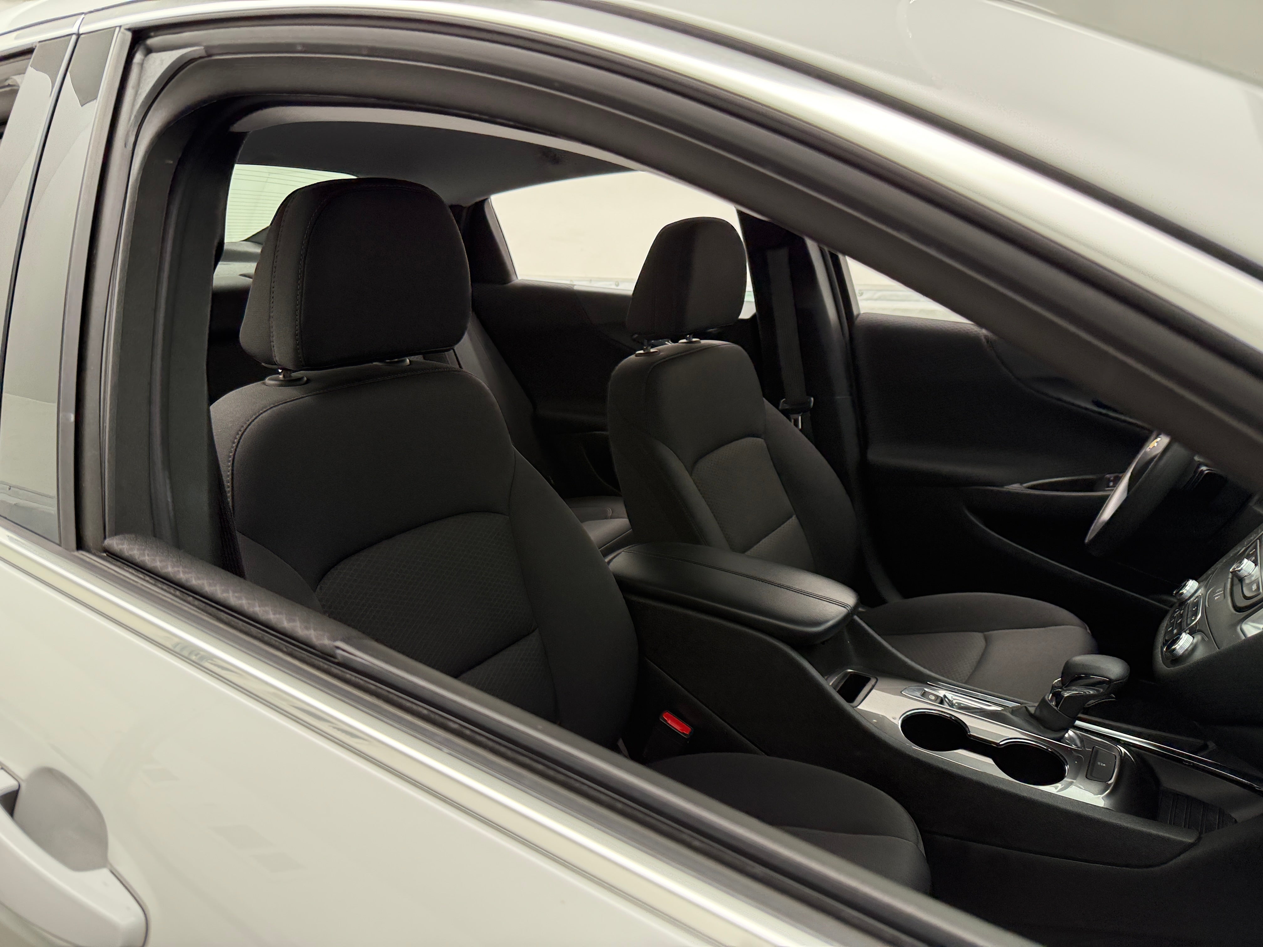 2023 Chevrolet Malibu LT 2