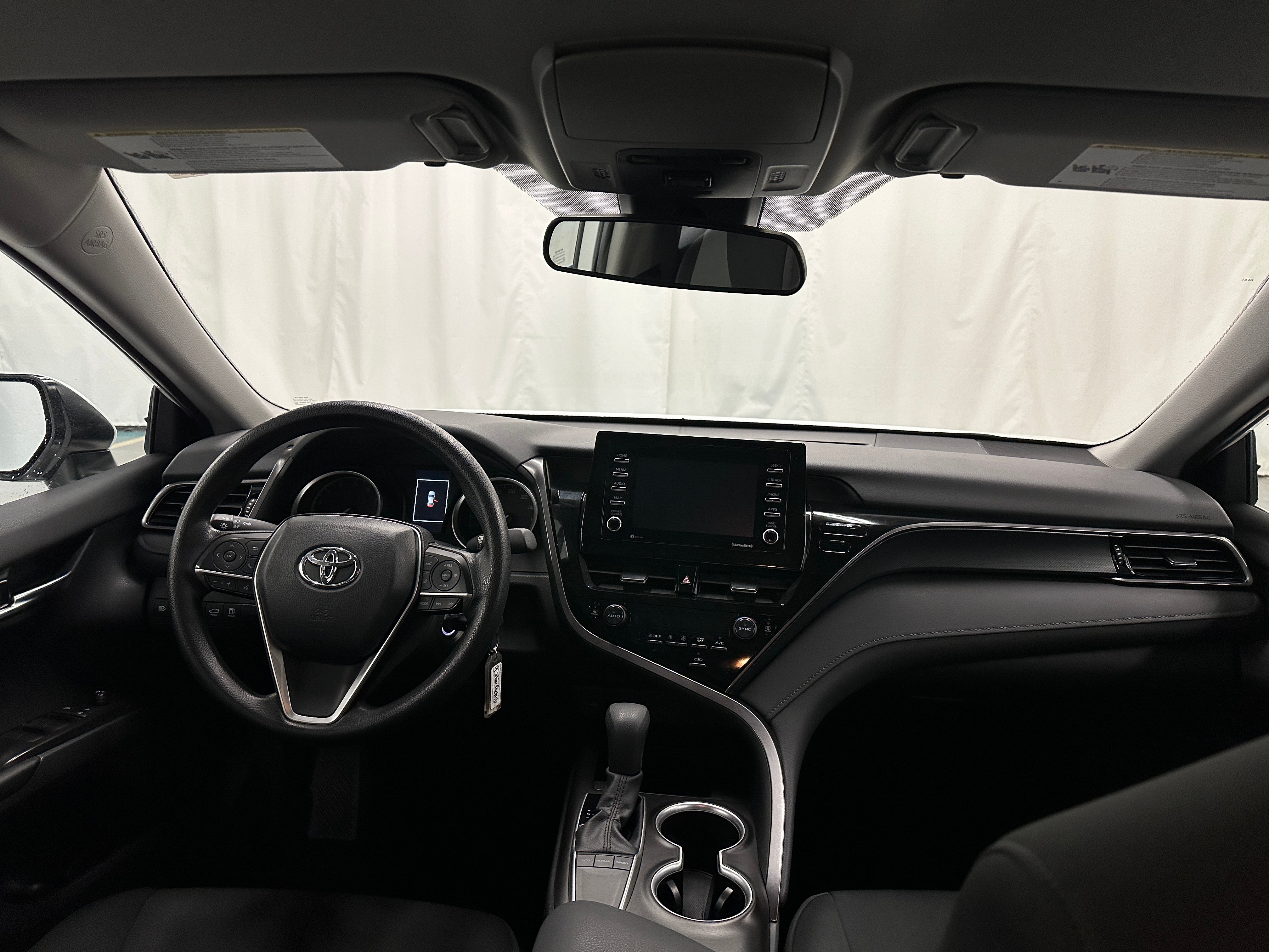 2024 Toyota Camry LE 3